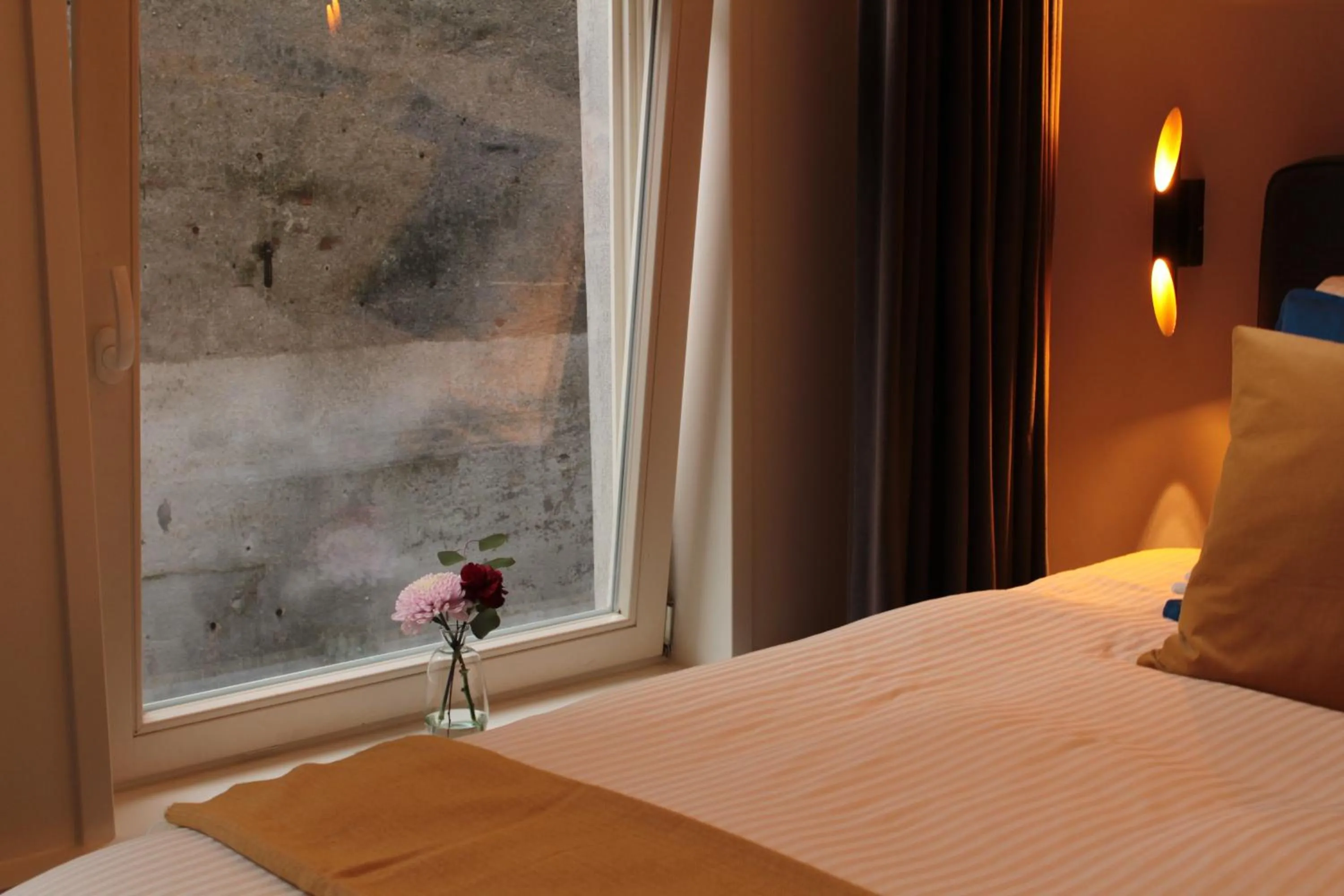 Property building, Bed in Rust B&B