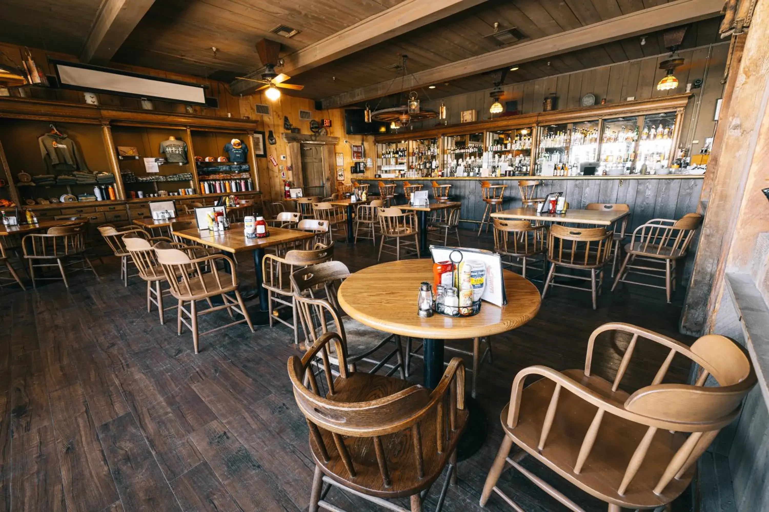 Restaurant/places to eat in Stovepipe Wells Village Restaurant/places to eat in Stovepipe Wells Village