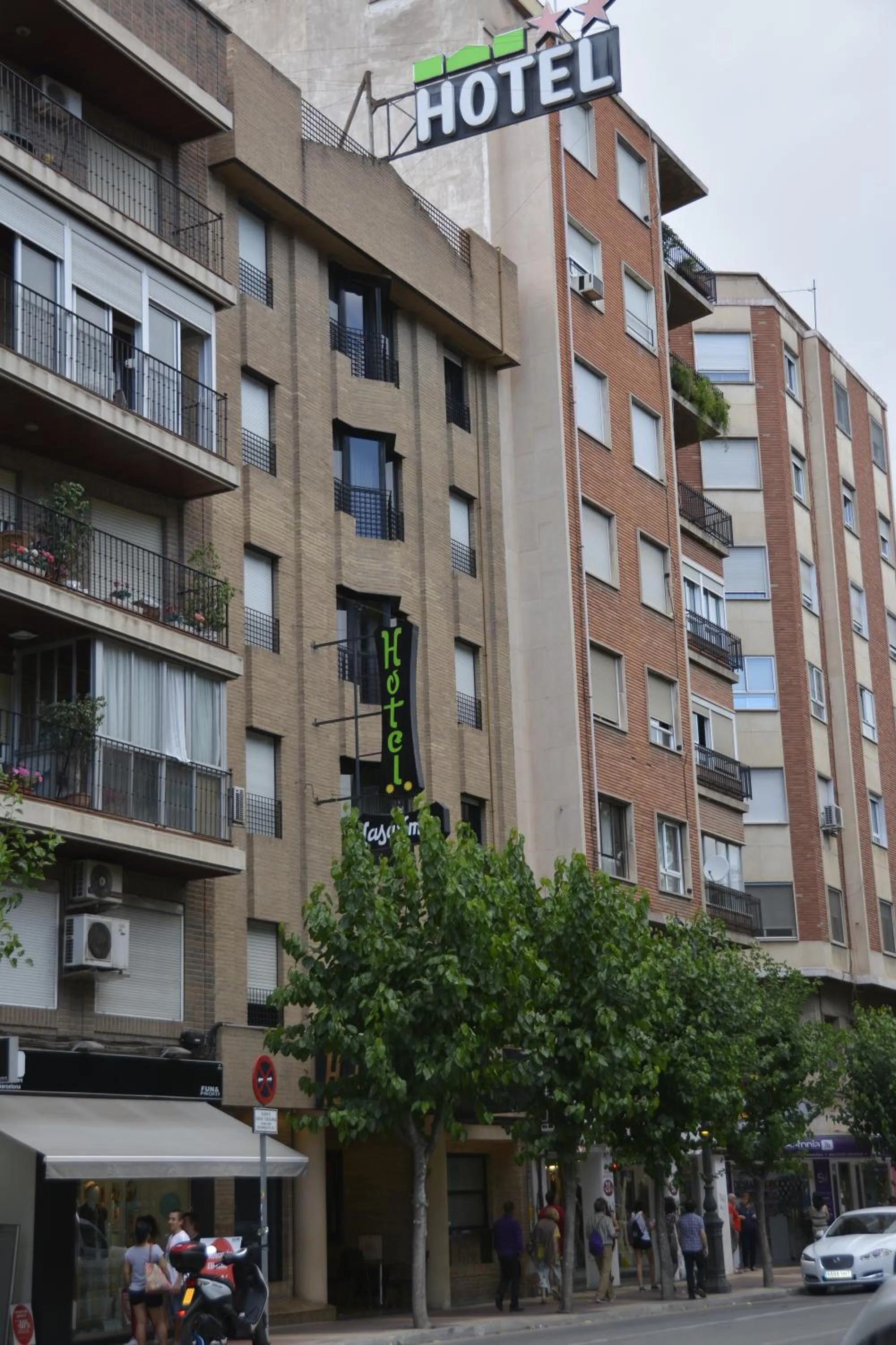 Facade/entrance in Casa Emilio