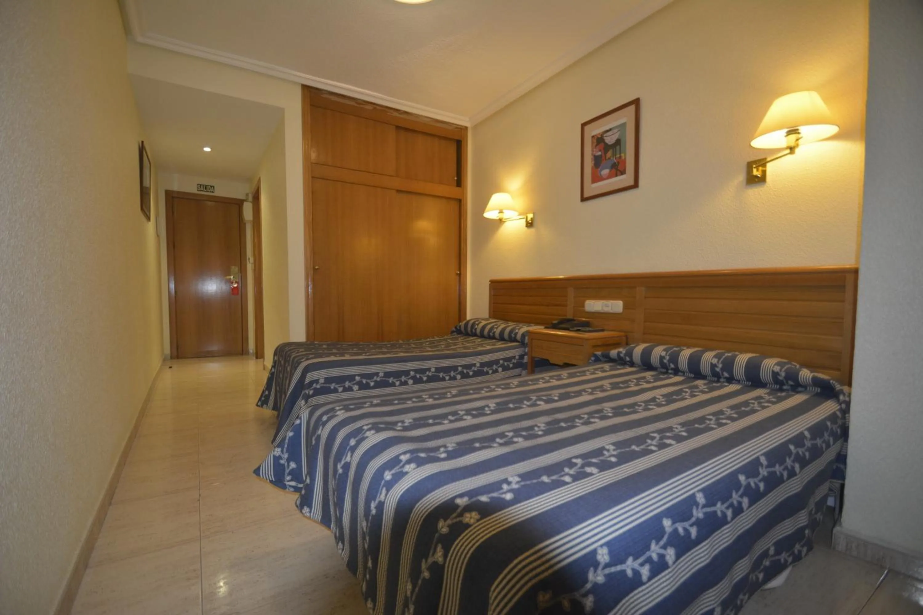 Photo of the whole room in Casa Emilio