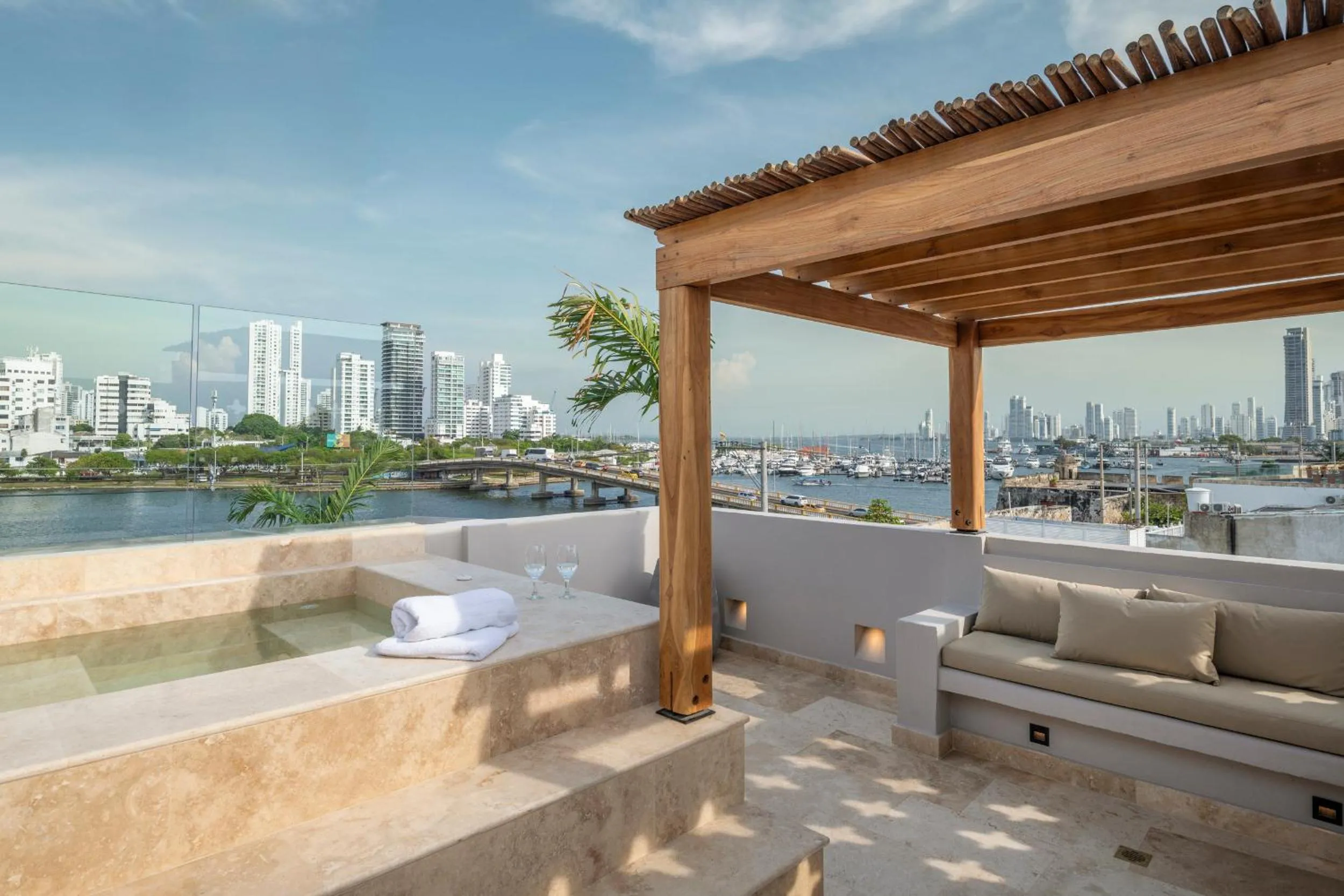 Deluxe Double Room with Castle View in Hotel Casa Sonara