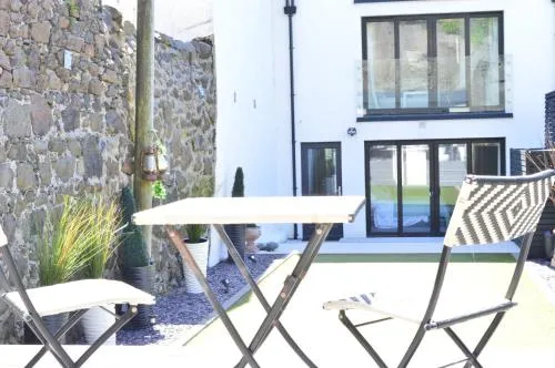 Pier39Portrush Adult Only