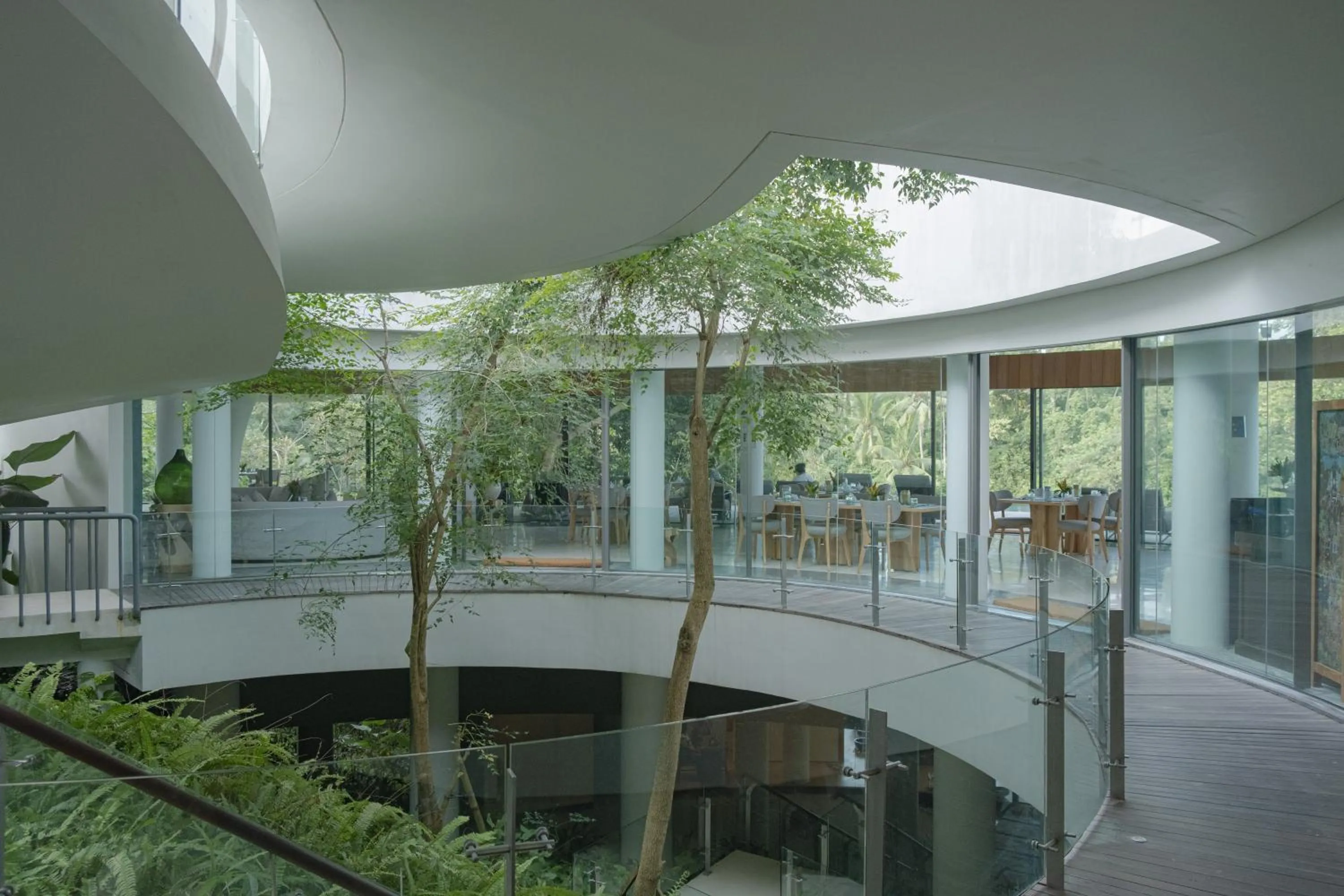 Restaurant/places to eat in Bumi Kinar Skylight