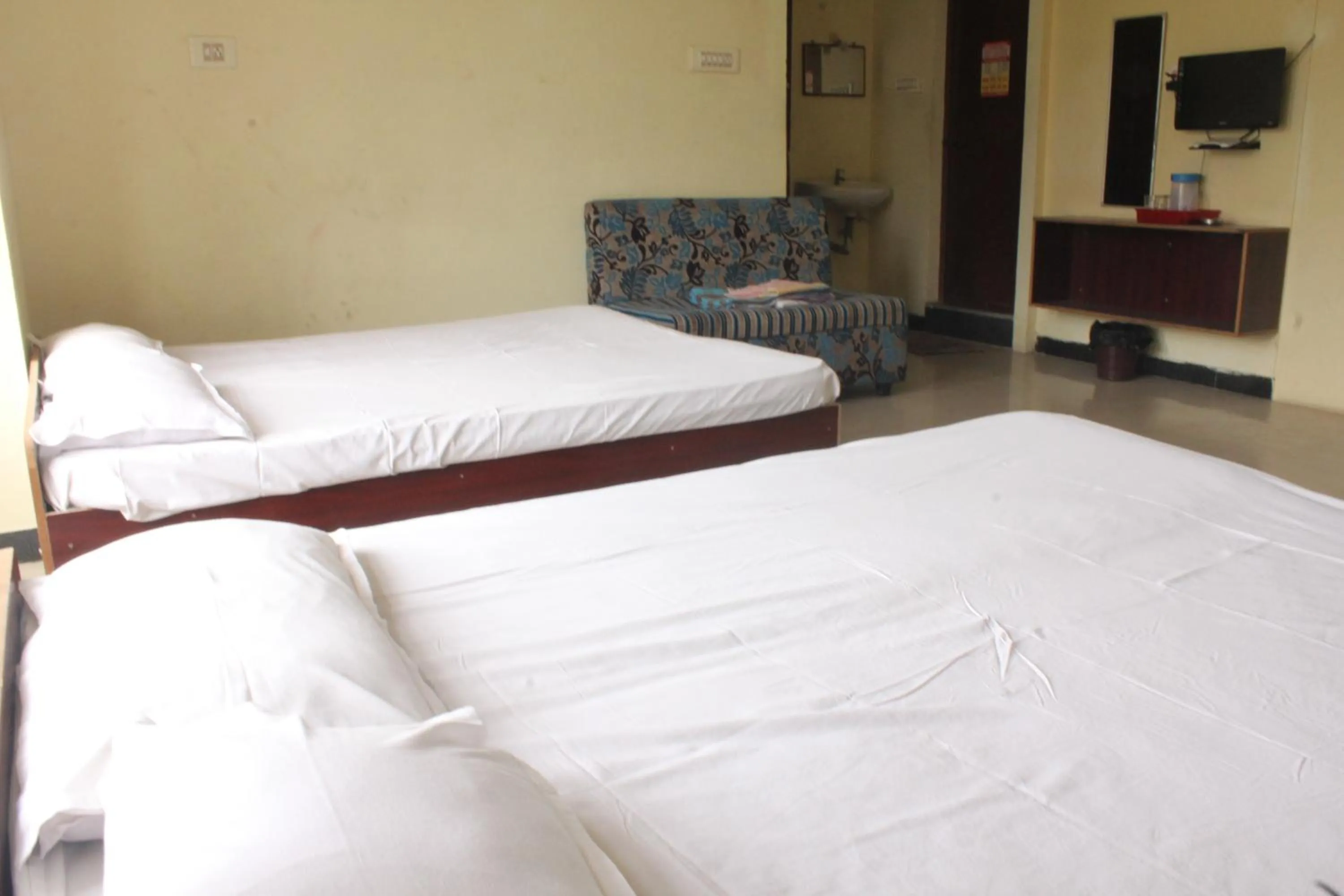 Aishvarya Residency