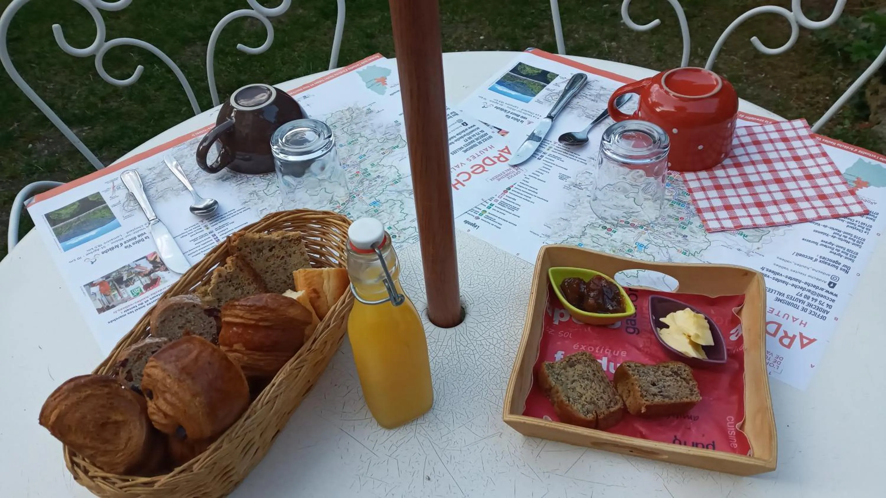 Le Relais De Rochepaule