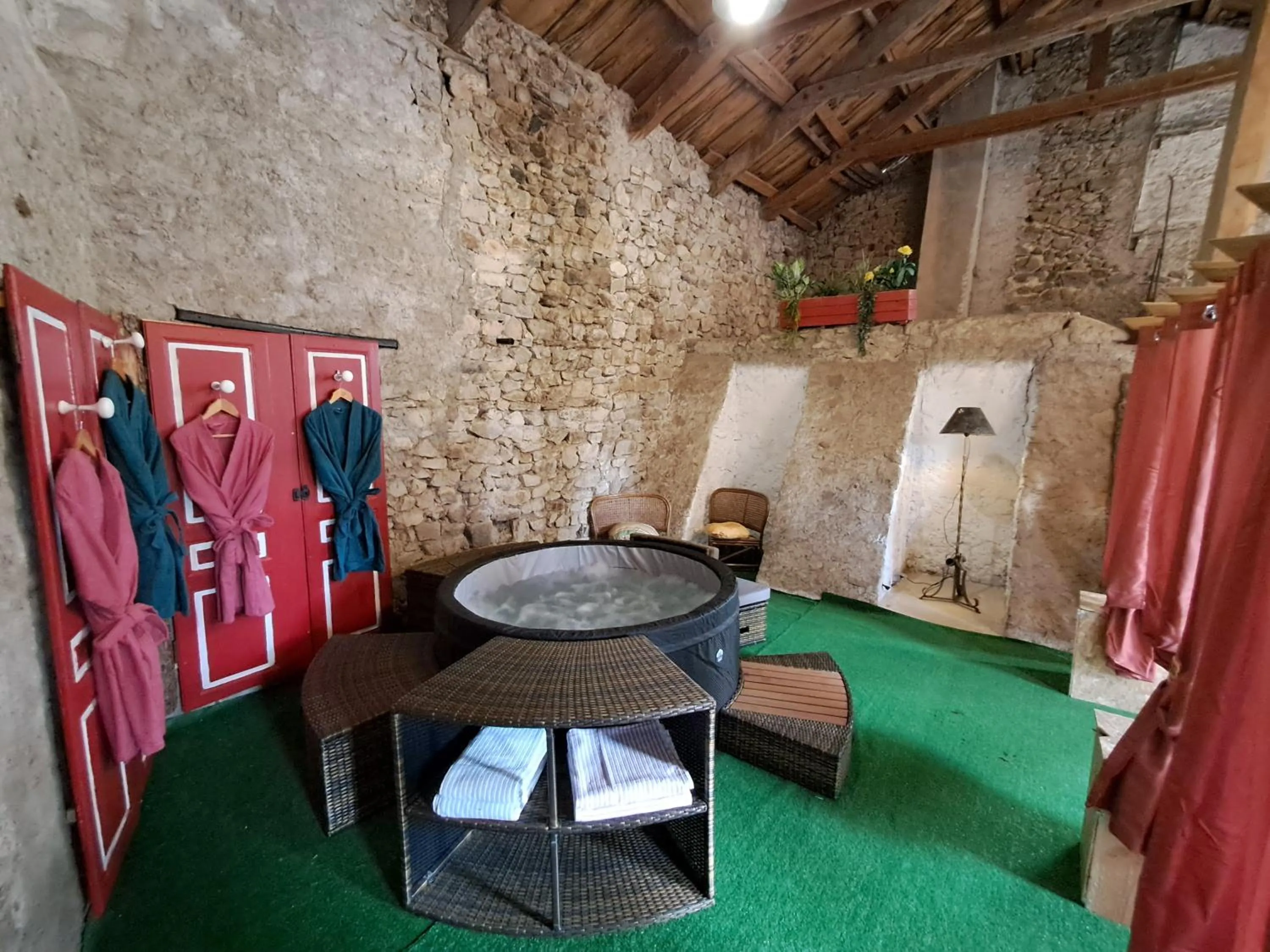 Le Relais De Rochepaule