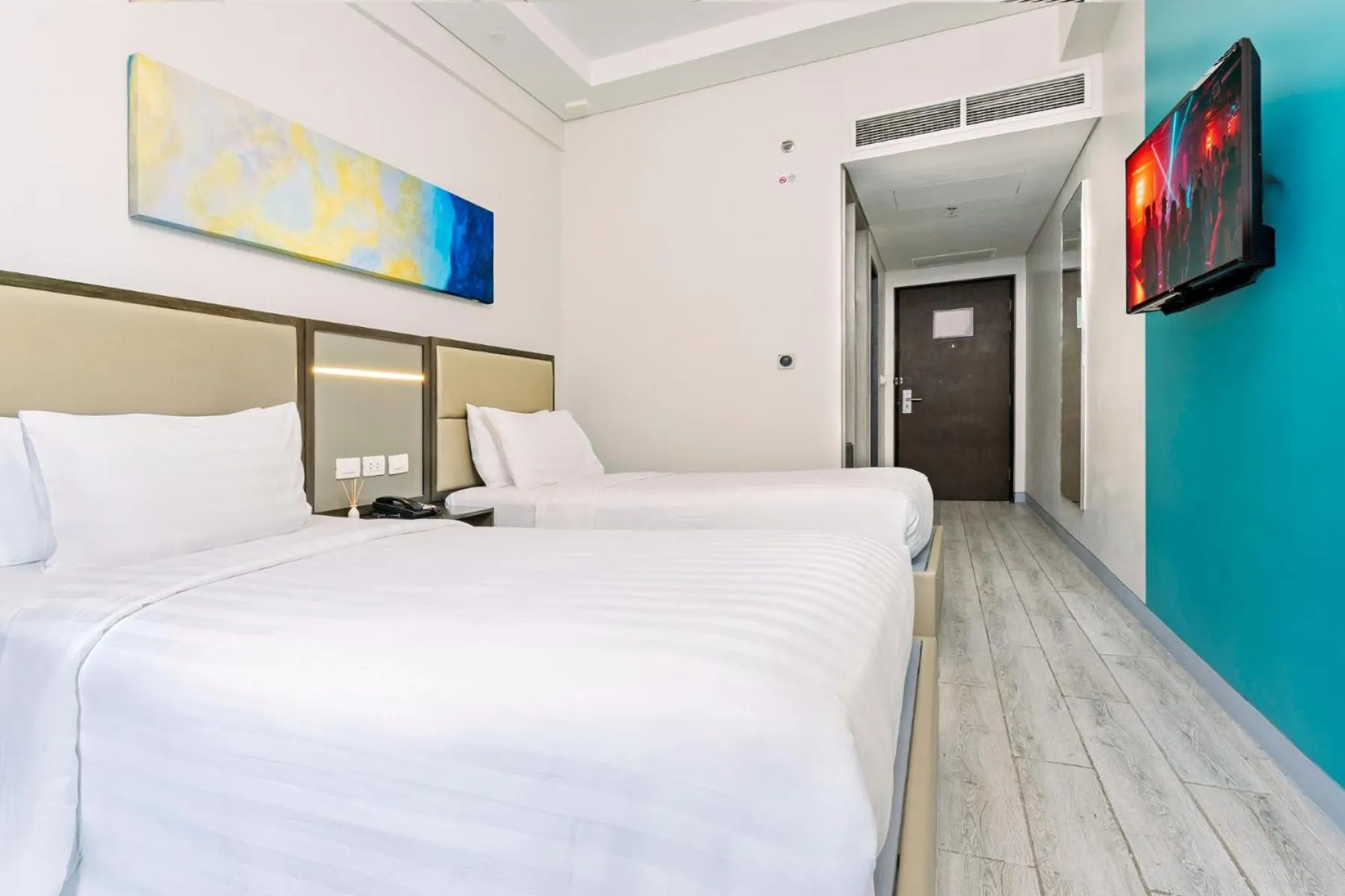 Bedroom, Bed in Resort-style Comfort Near Mactan Airport
