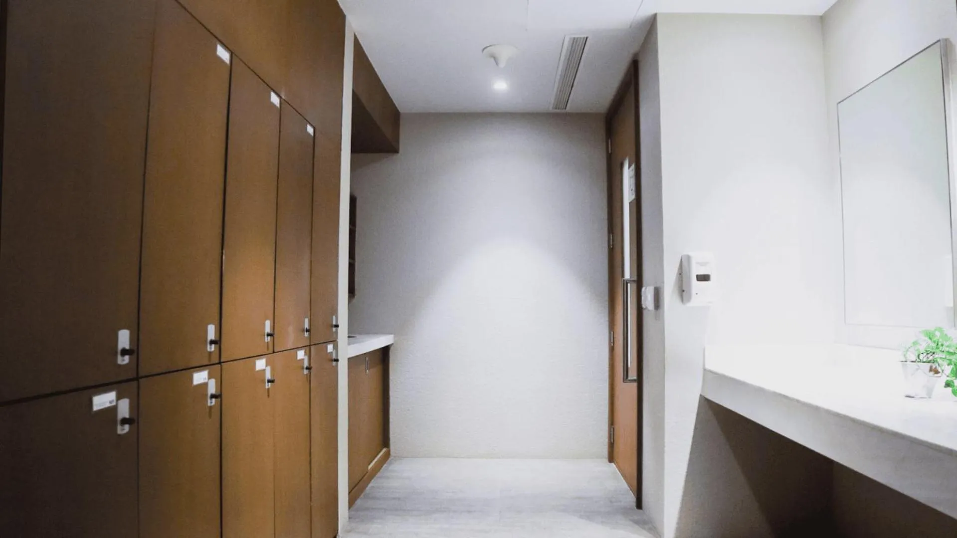 Bathroom in Private Rooms in Historic Manila Chinatown