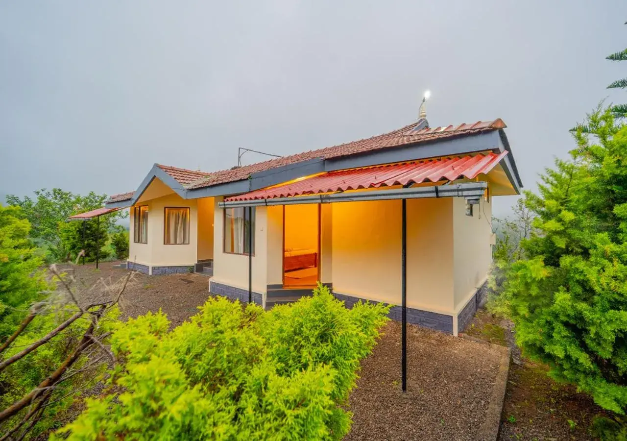 Double Room in Aruvi Mountain Villa Vagamon - Pet Friendly Nature Stay by VOYE HOMES Double Room in Aruvi Mountain Villa Vagamon - Pet Friendly Nature Stay by VOYE HOMES