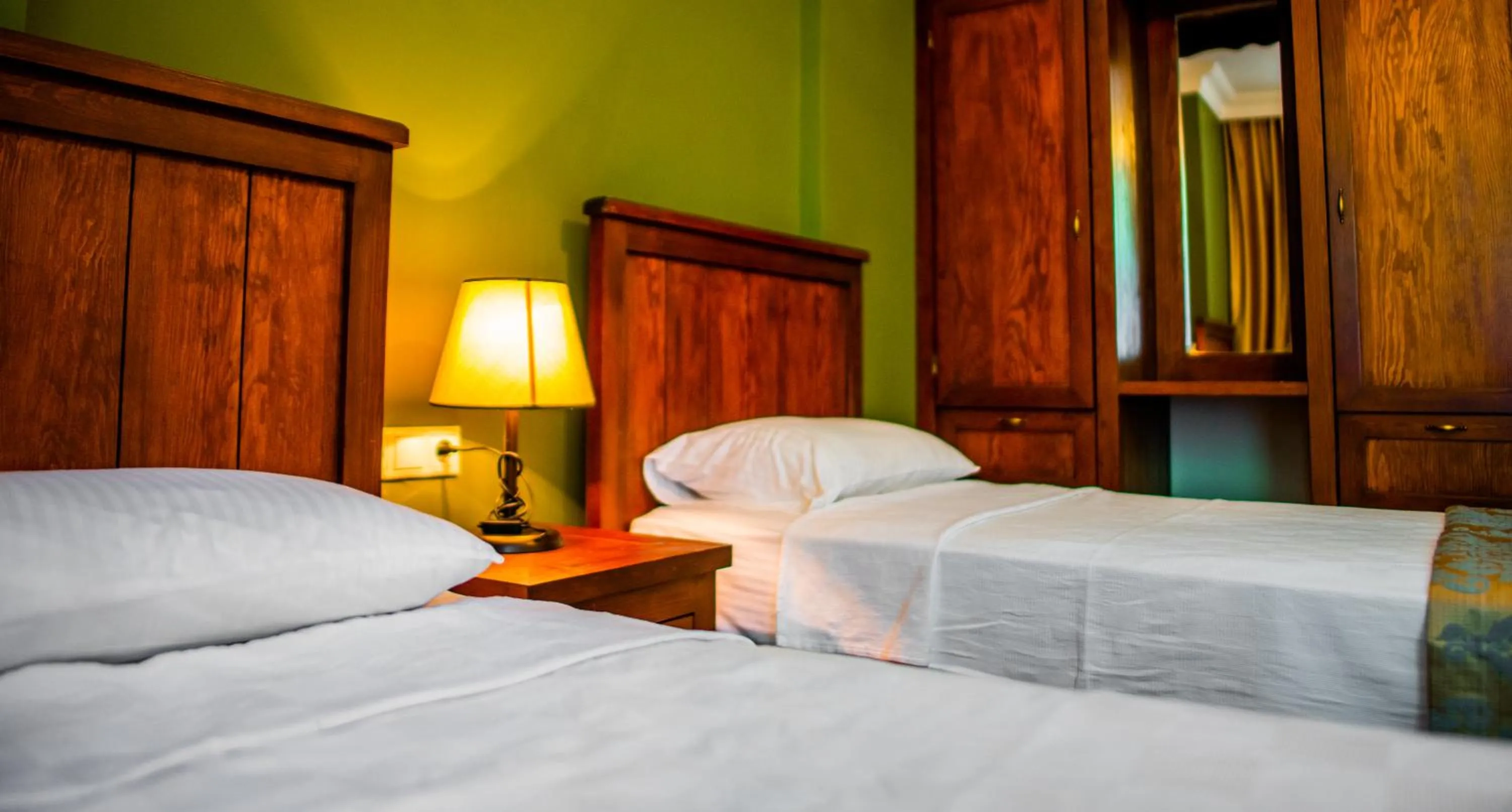 Bedroom, Bed in Dores Residence