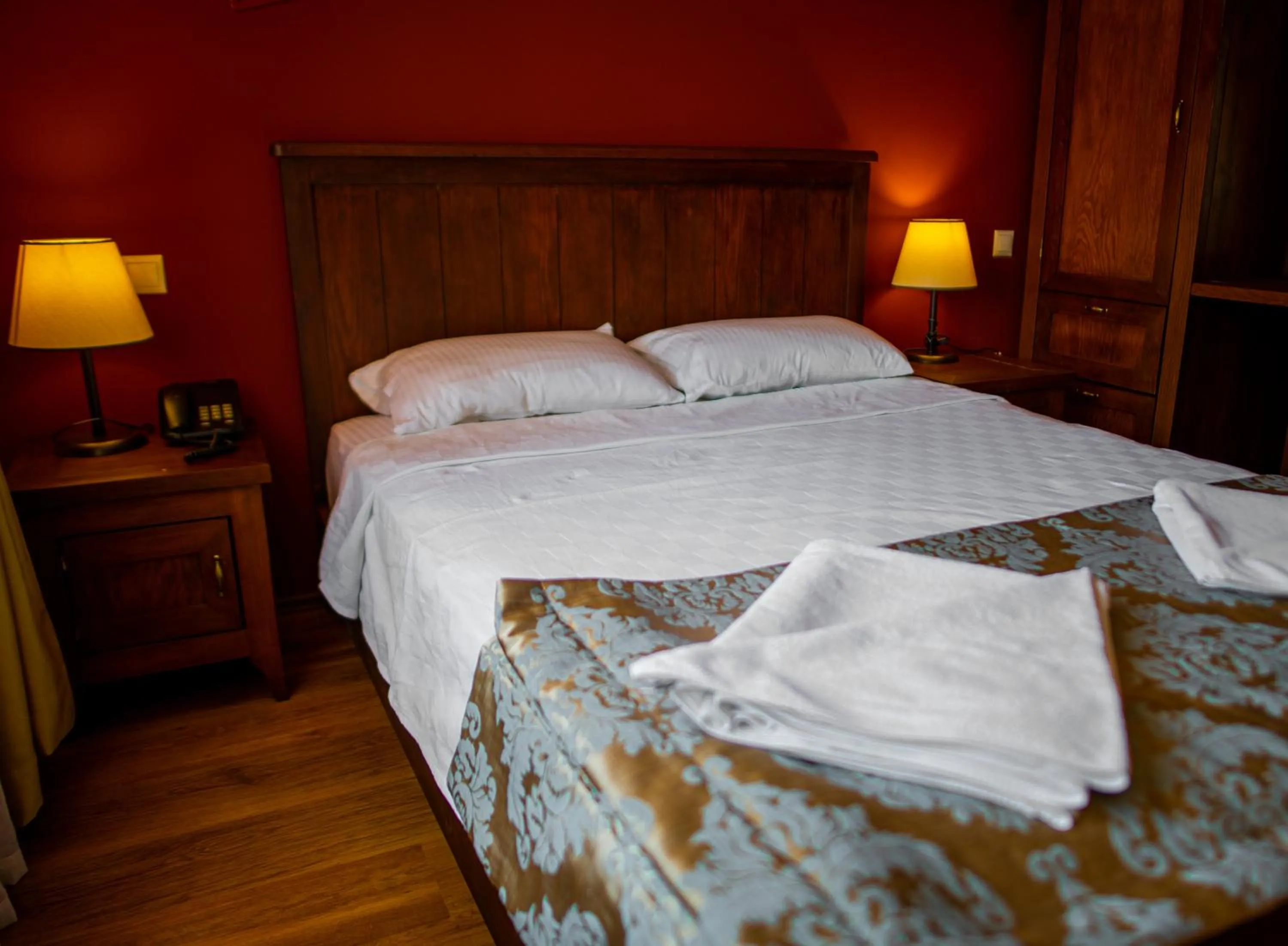 Photo of the whole room, Bed in Dores Residence