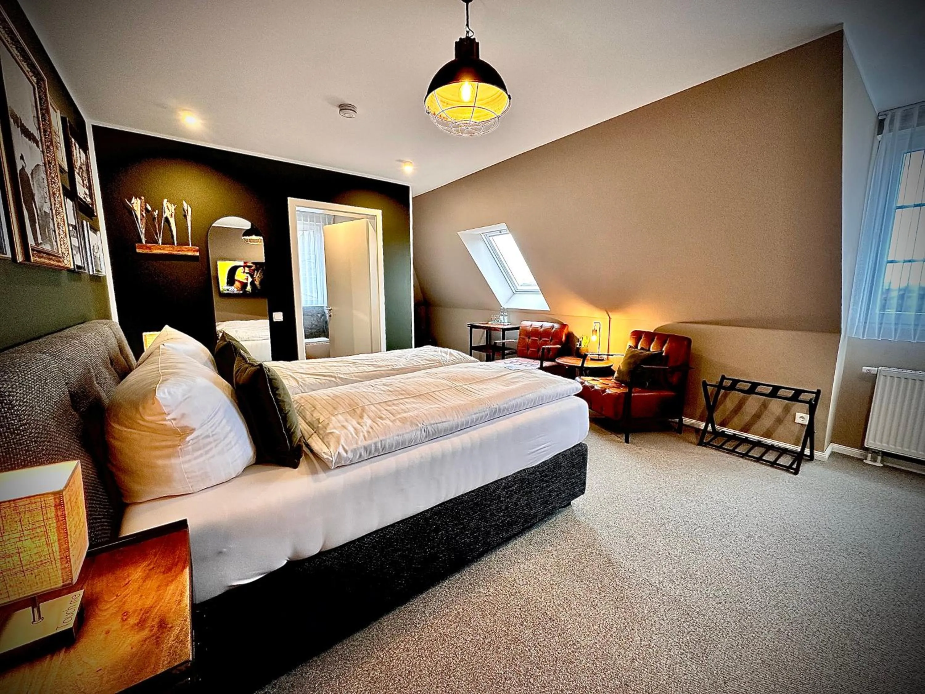 Photo of the whole room, Bed in Privathotel Riesenbeck