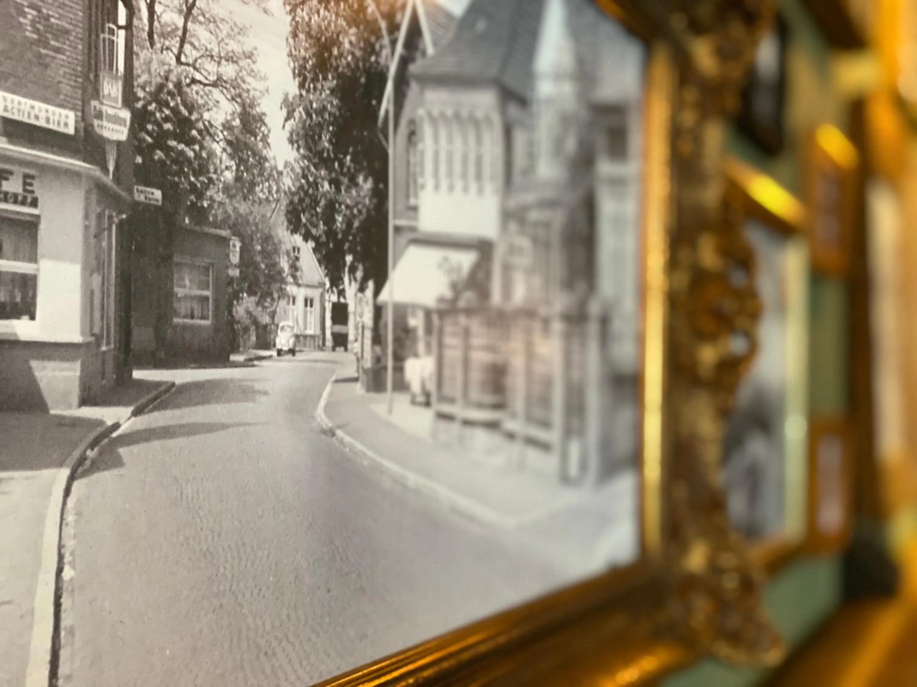 Communal lounge/ TV room in Privathotel Riesenbeck