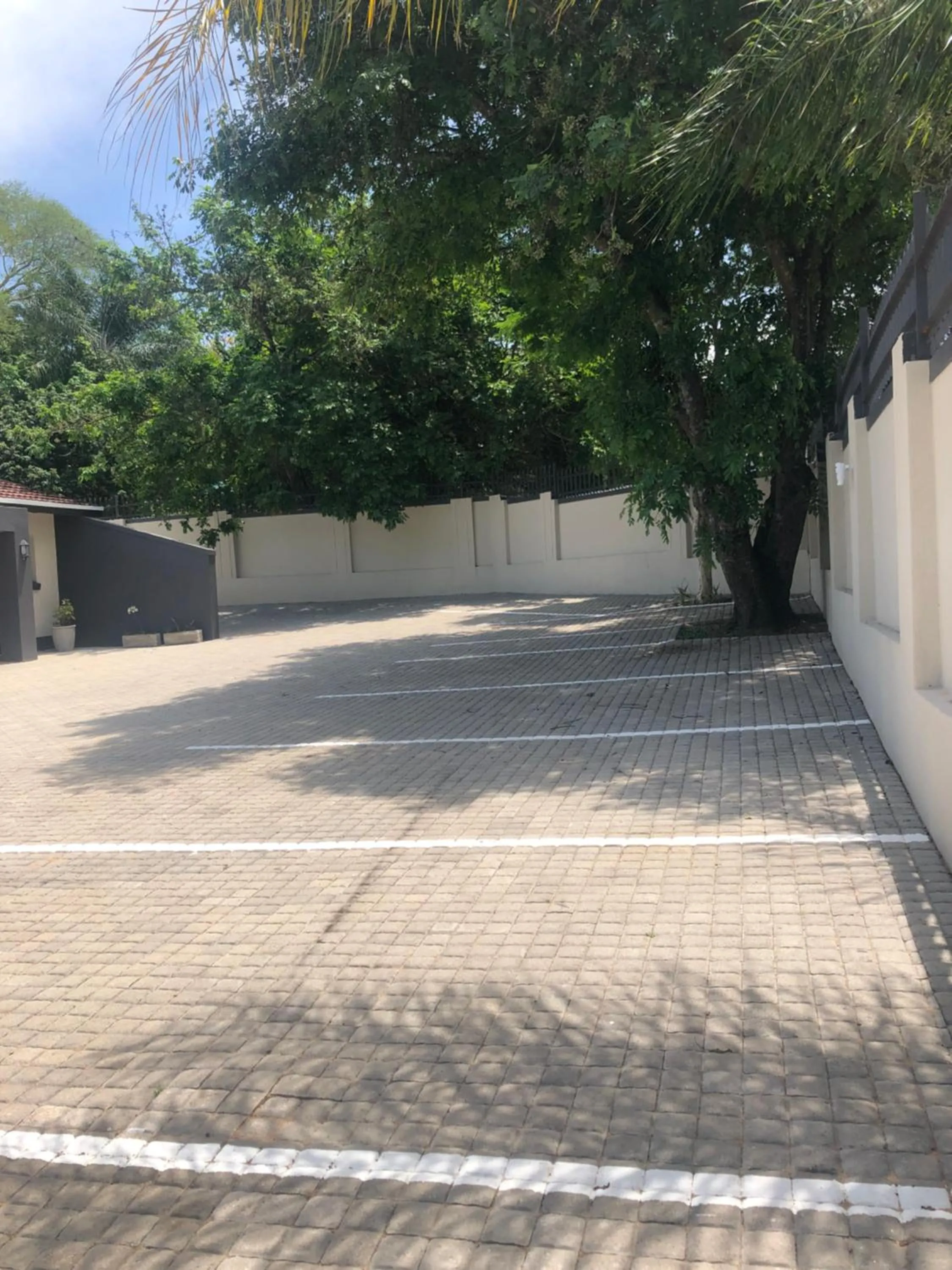 Parking in Spring Acres Guesthouse