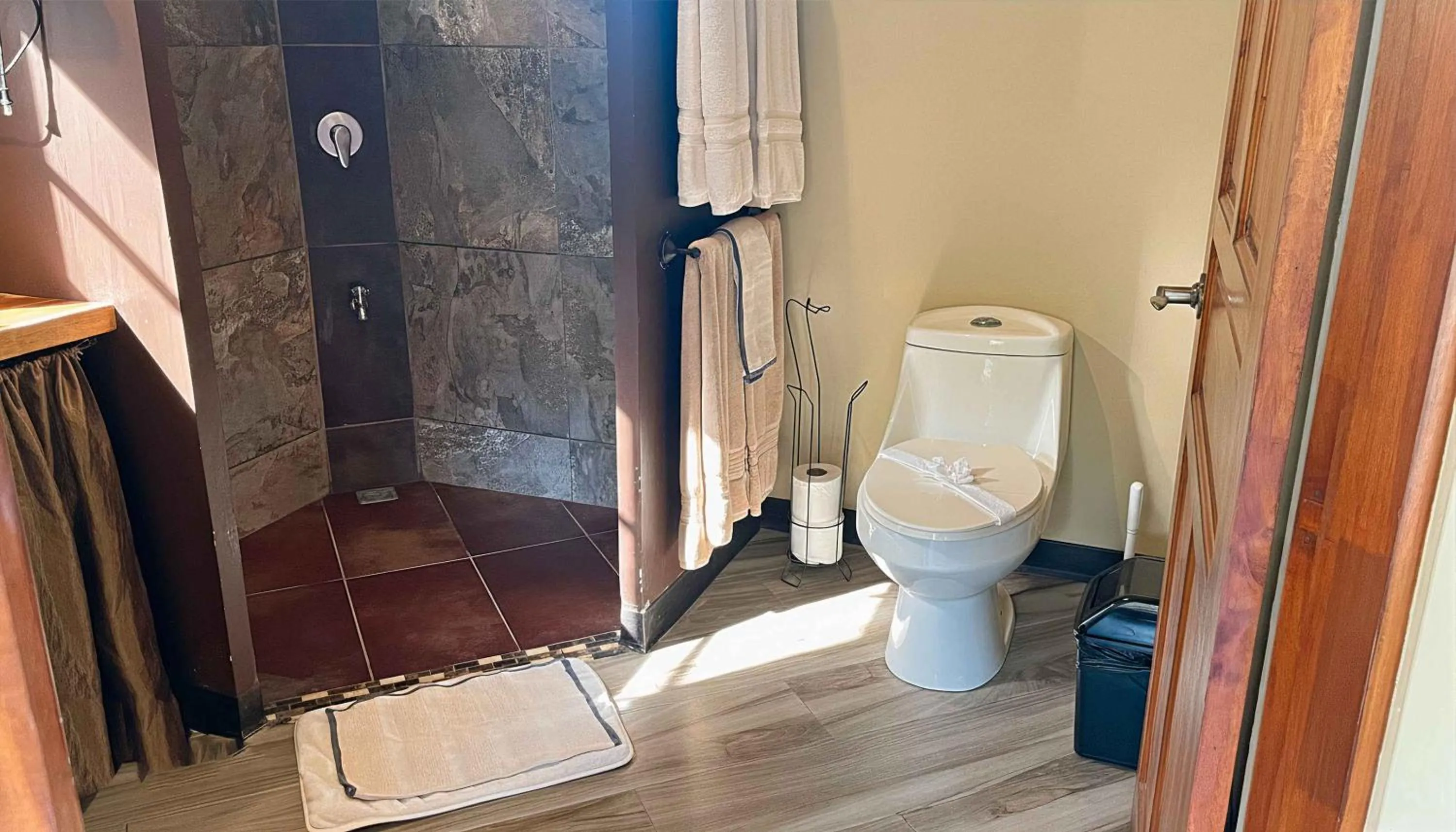 Shower in Mei Tai Cacao Lodge