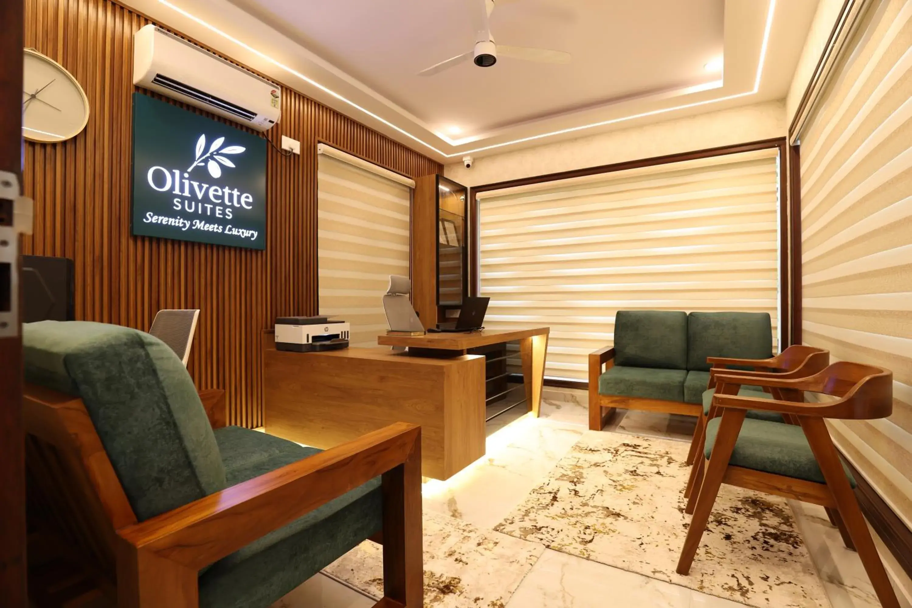 Lobby or reception in Olivette Suites Lobby or reception in Olivette Suites