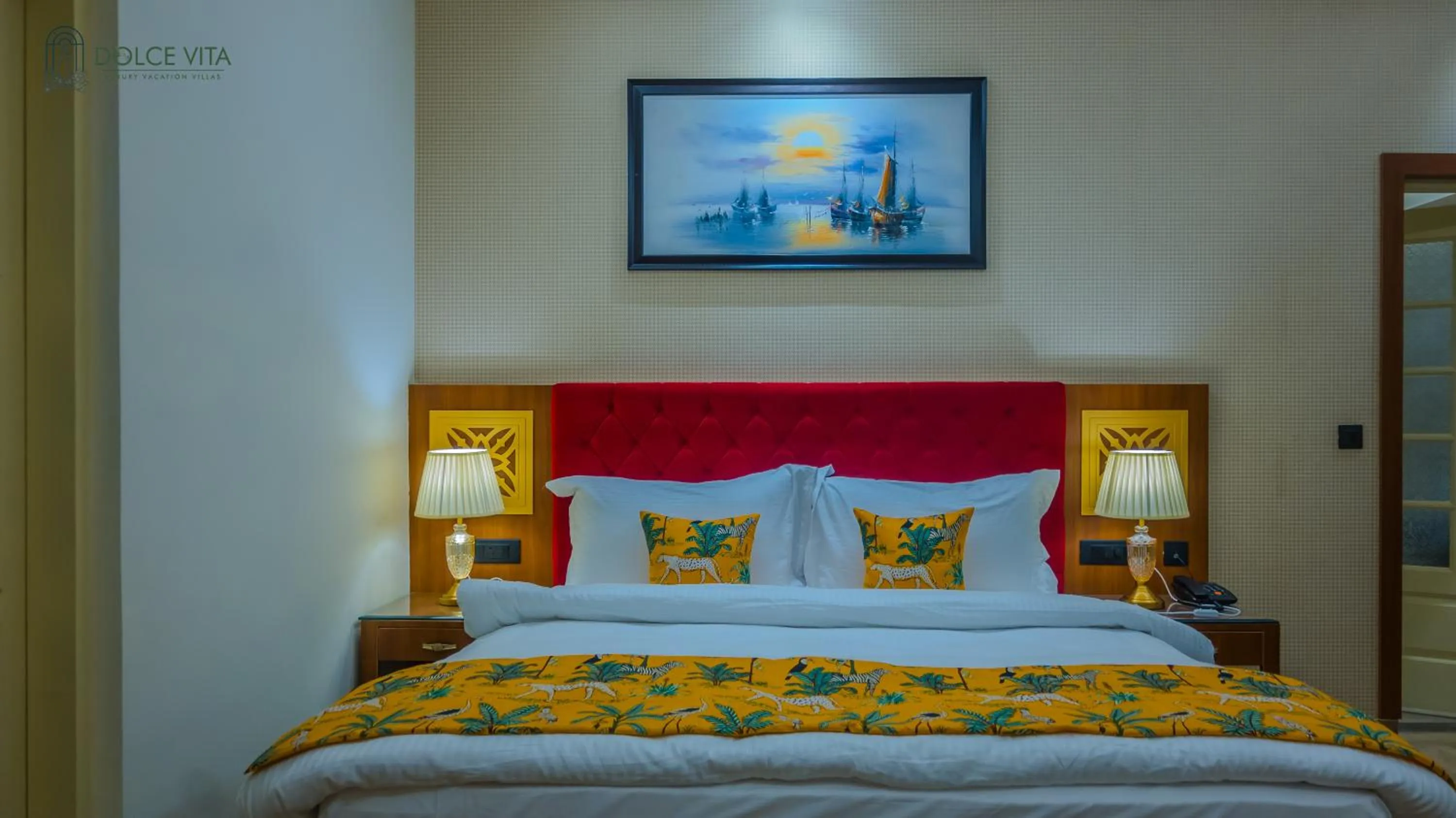 Bed in Dolce Vita - Luxury Vacation Villas