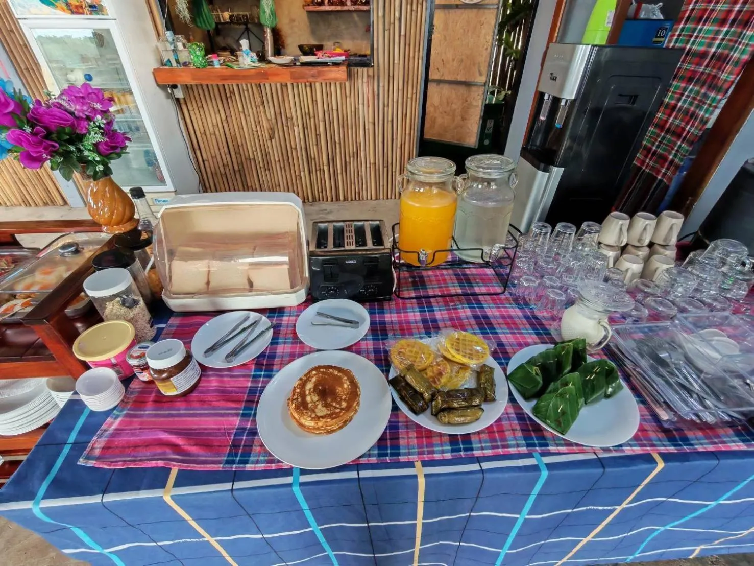 Restaurant/places to eat in Phulanta Resort