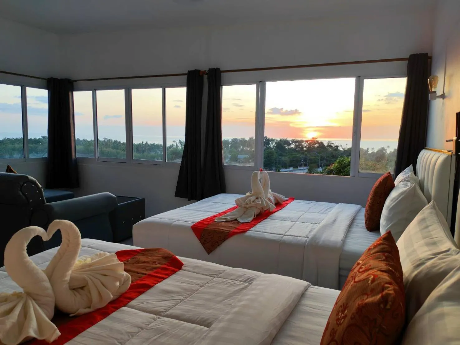 Property building, Bed in Phulanta Resort