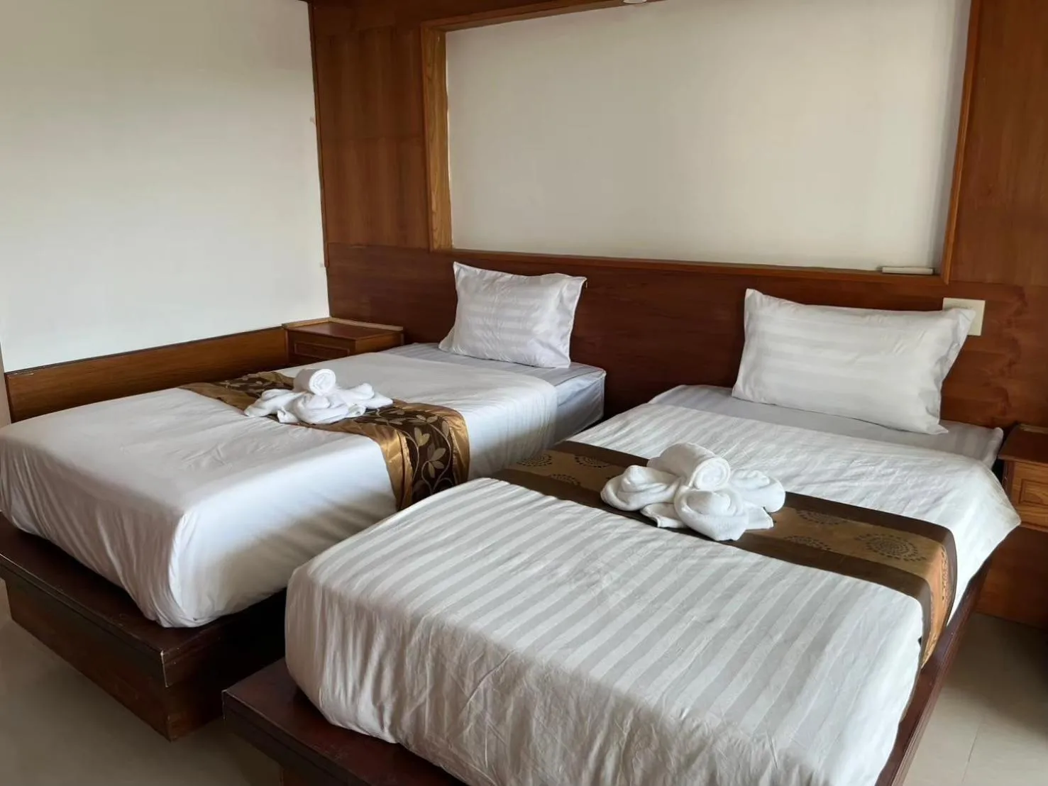Bed in Phulanta Resort