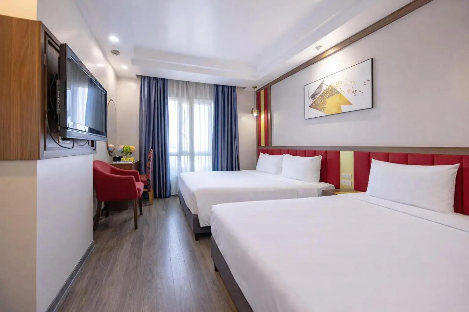 Triple Room with City View in Sky Charm Hanoi Hotel and Spa Triple Room with City View in Sky Charm Hanoi Hotel and Spa