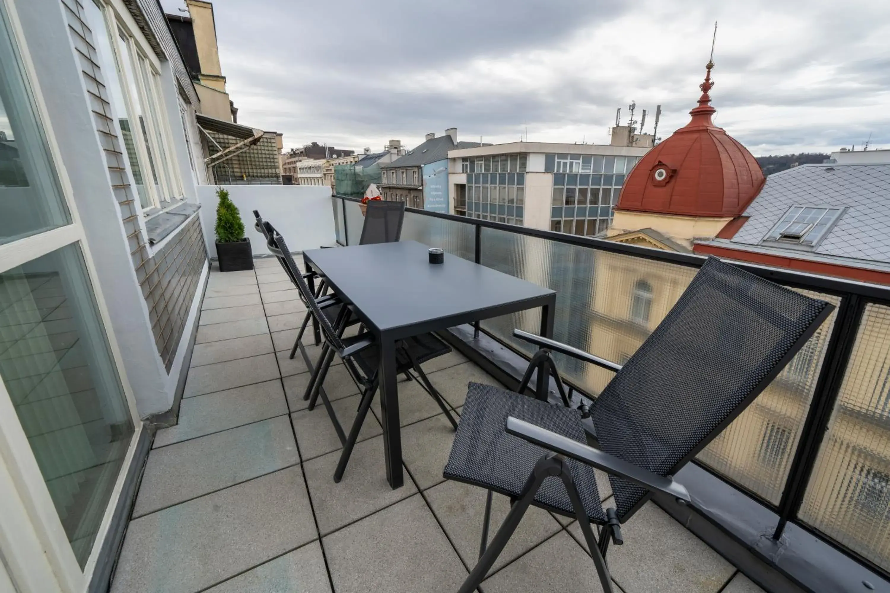 Balcony/Terrace in New Town - Apple Apartments