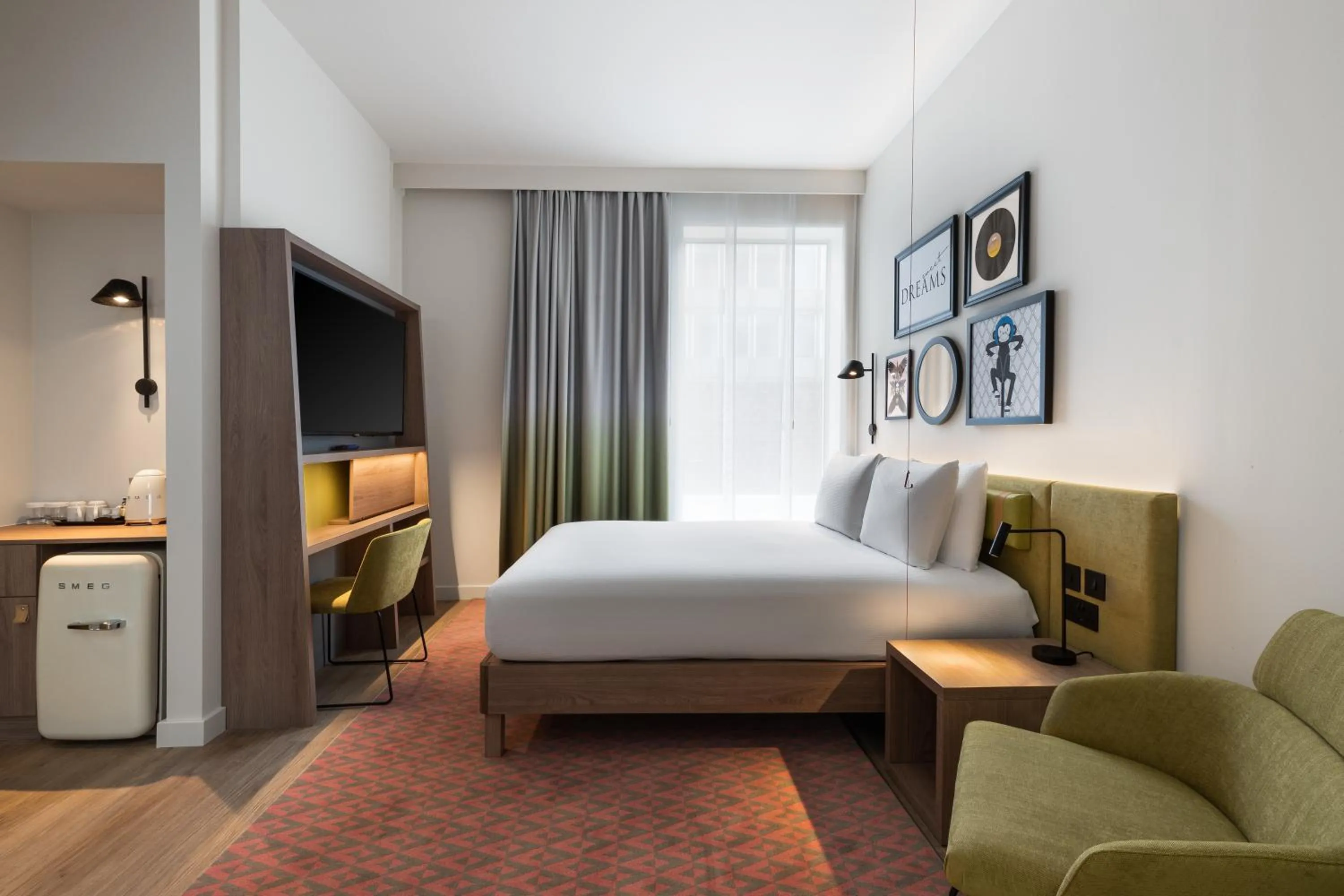 Photo of the whole room, Bed in Hampton By Hilton Batumi Center