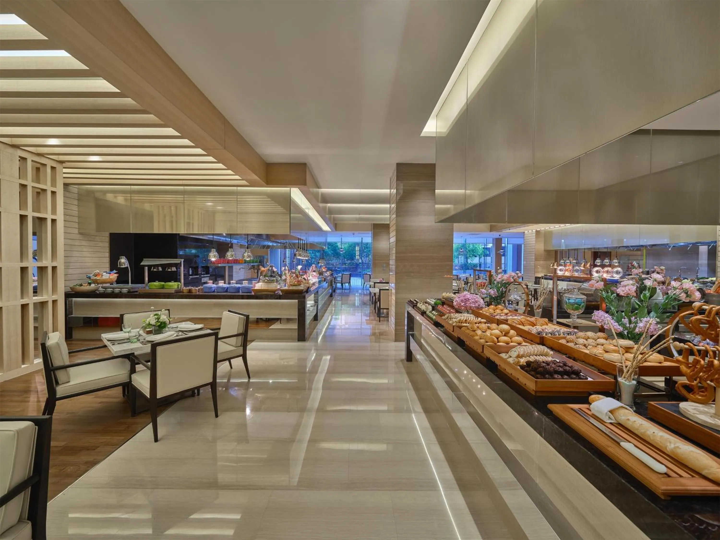 Restaurant/places to eat in Hilton Harbin Exhibition Center