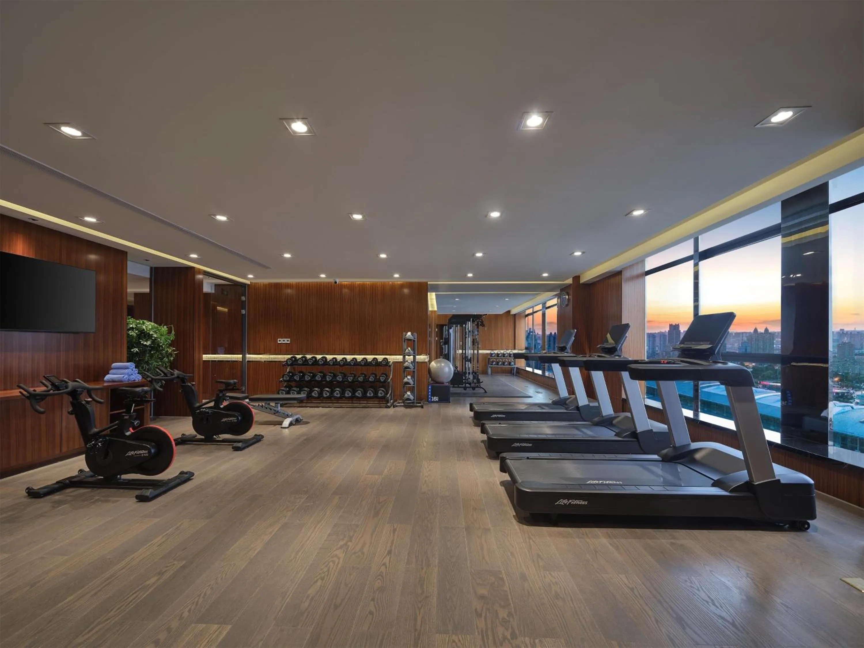 Fitness centre/facilities in Hilton Harbin Exhibition Center