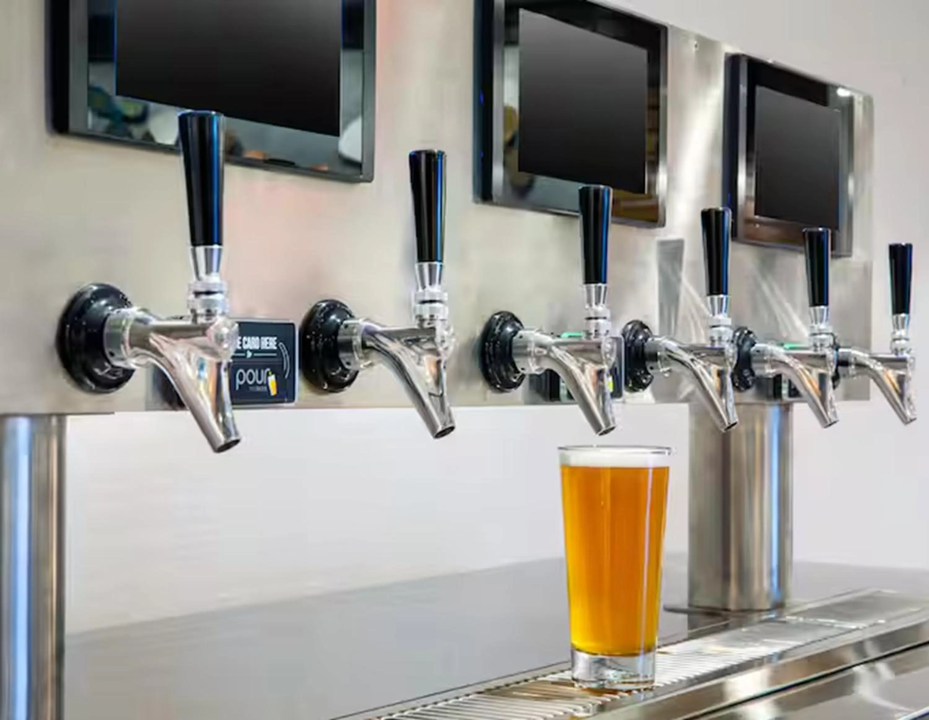 Drinks in Hampton Inn & Suites By Hilton Long Island Farmingdale