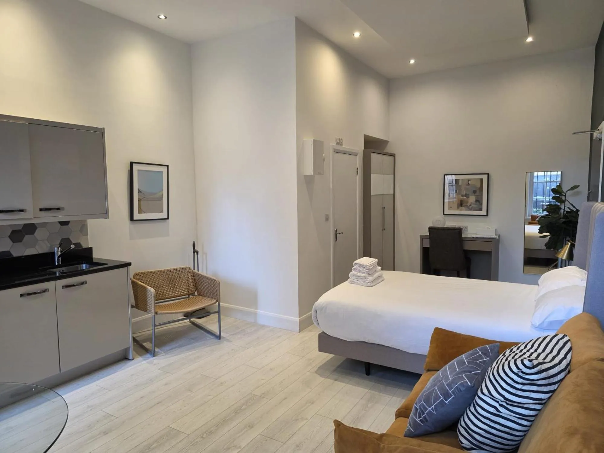 Bed in Dublin Central Suites