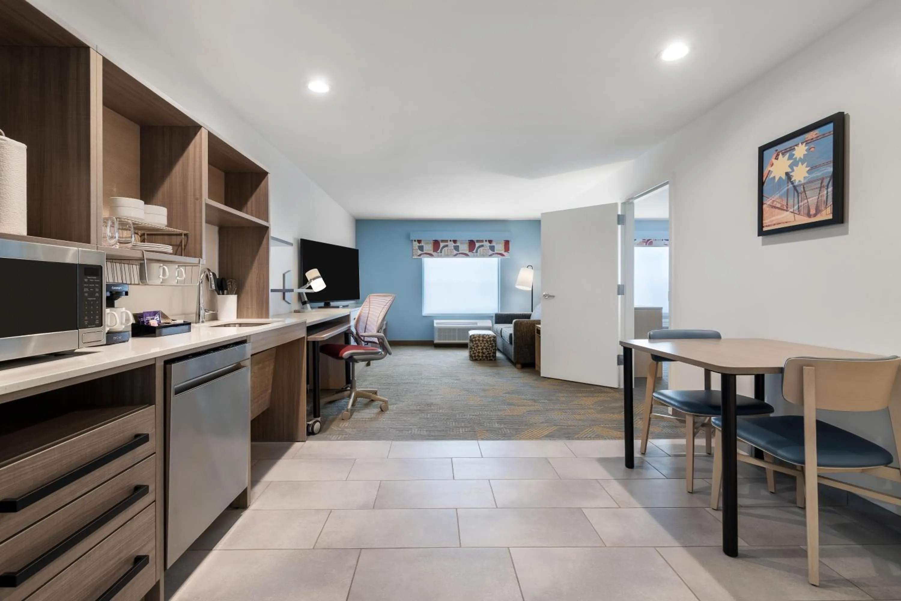 Kitchen or kitchenette in Home2 Suites By Hilton New Braunfels
