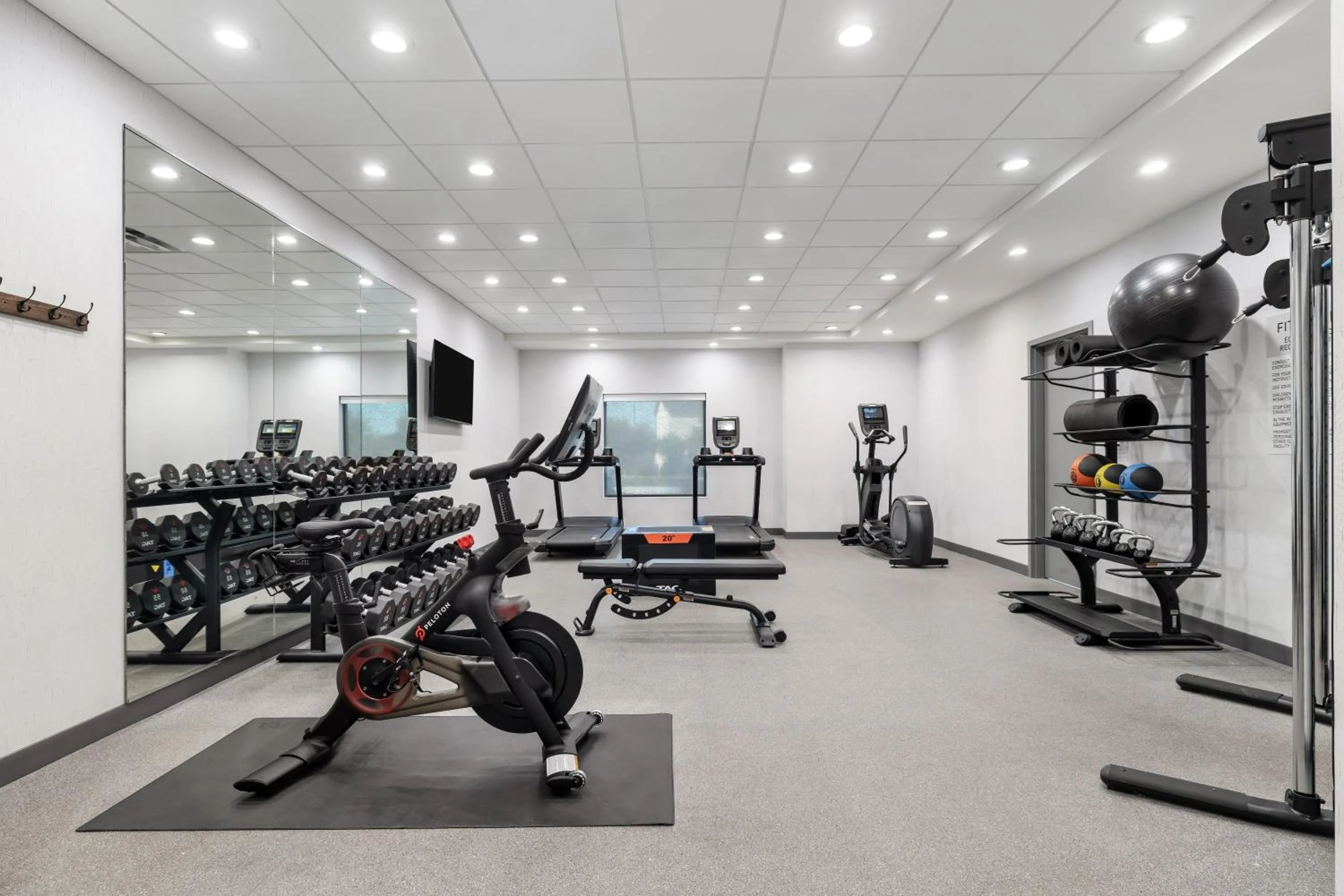 Fitness centre/facilities in Home2 Suites By Hilton New Braunfels