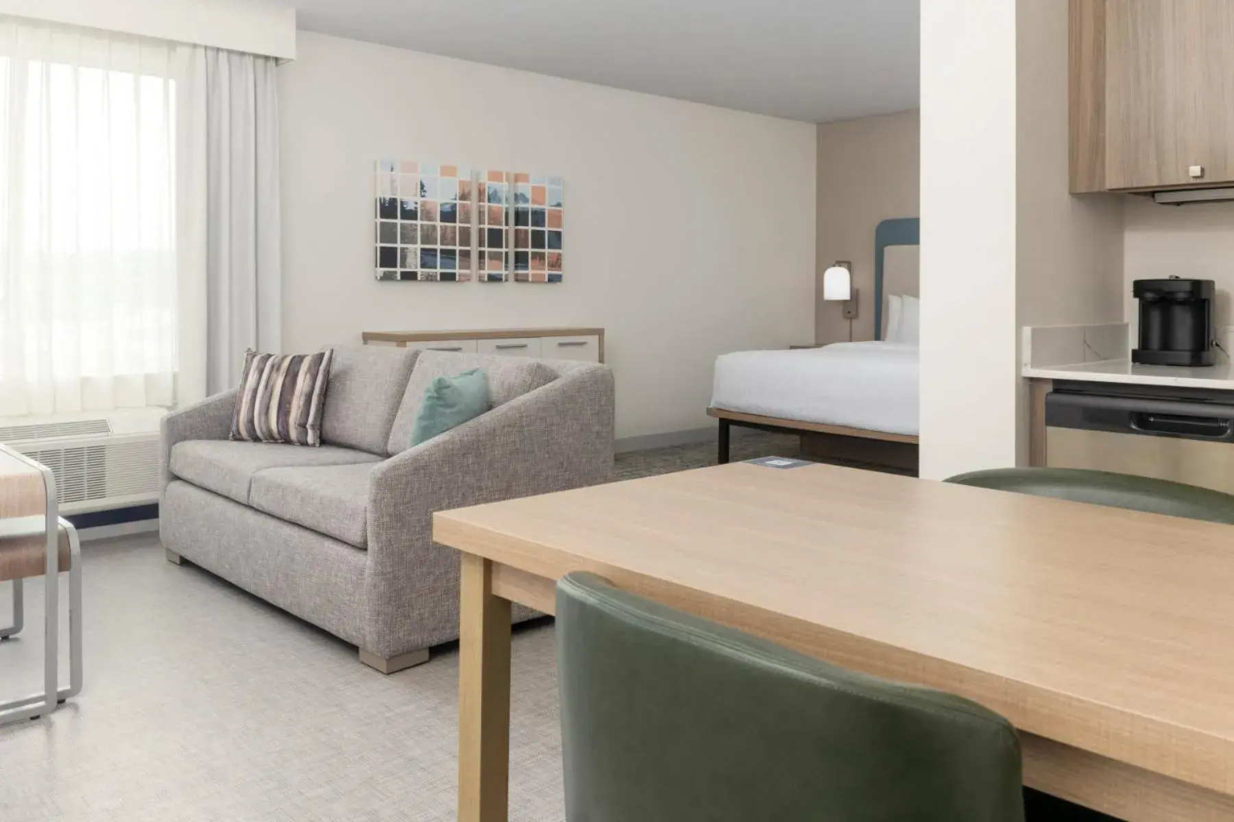 Photo of the whole room in Homewood Suites By Hilton Puyallup Tacoma Photo of the whole room in Homewood Suites By Hilton Puyallup Tacoma