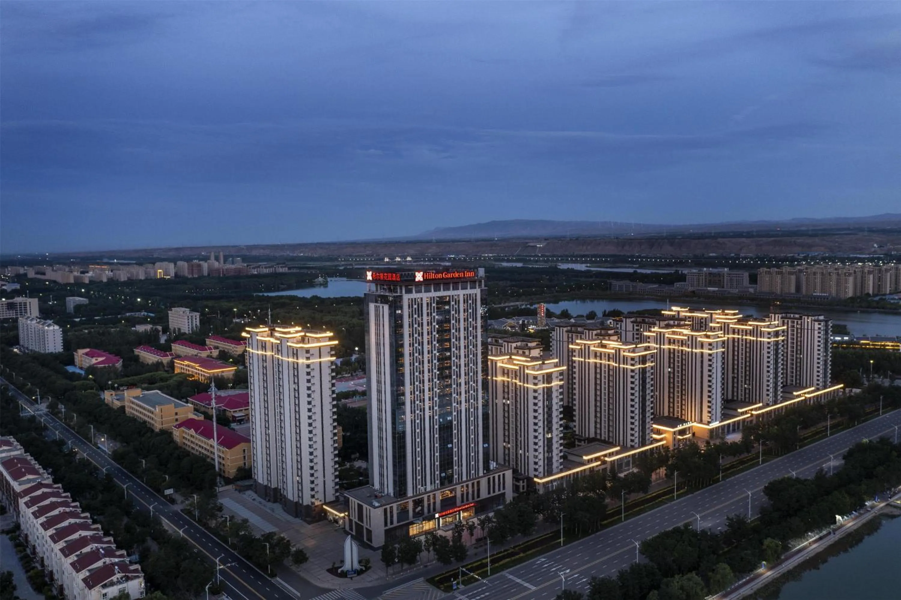 Property building in Hilton Garden Inn Zhongwei Shapotou