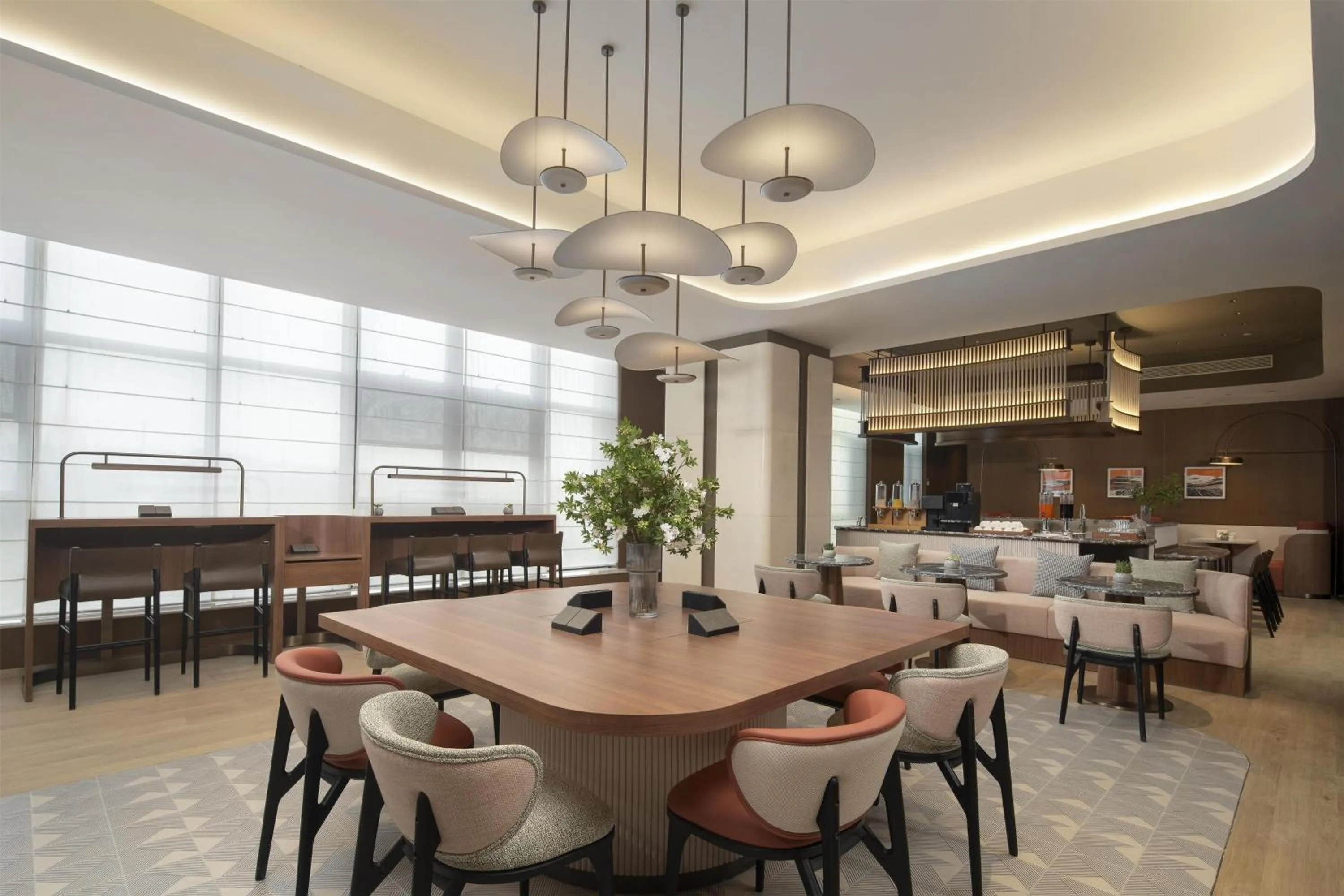 Restaurant/places to eat in Hilton Garden Inn Zhongwei Shapotou