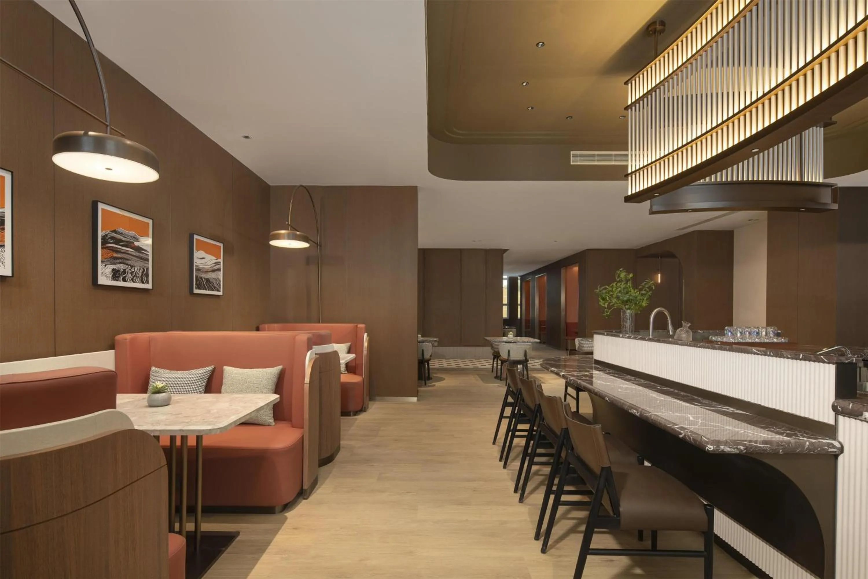 Restaurant/places to eat in Hilton Garden Inn Zhongwei Shapotou