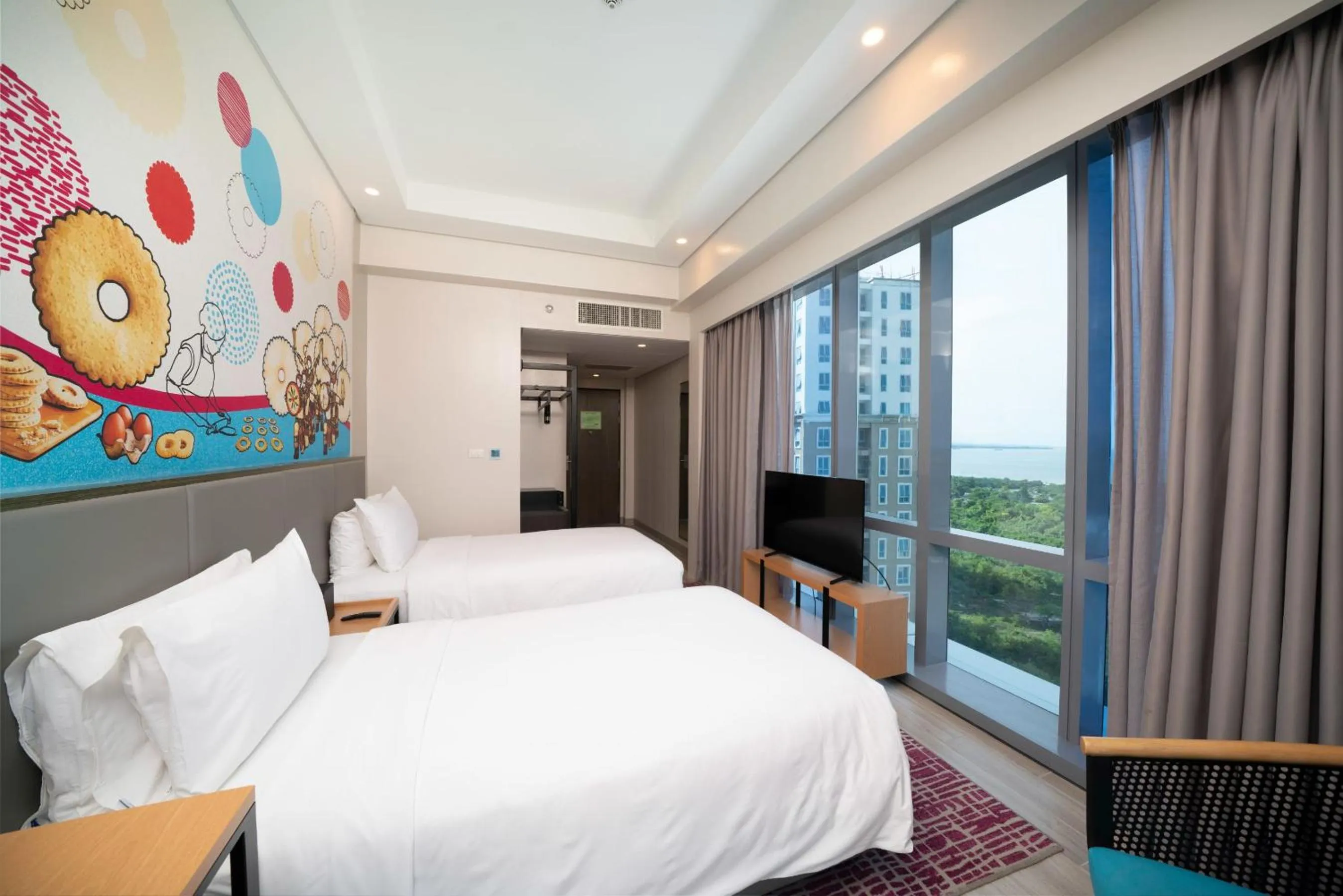 Bed in Mactan Island Stay Near Beach and Airport