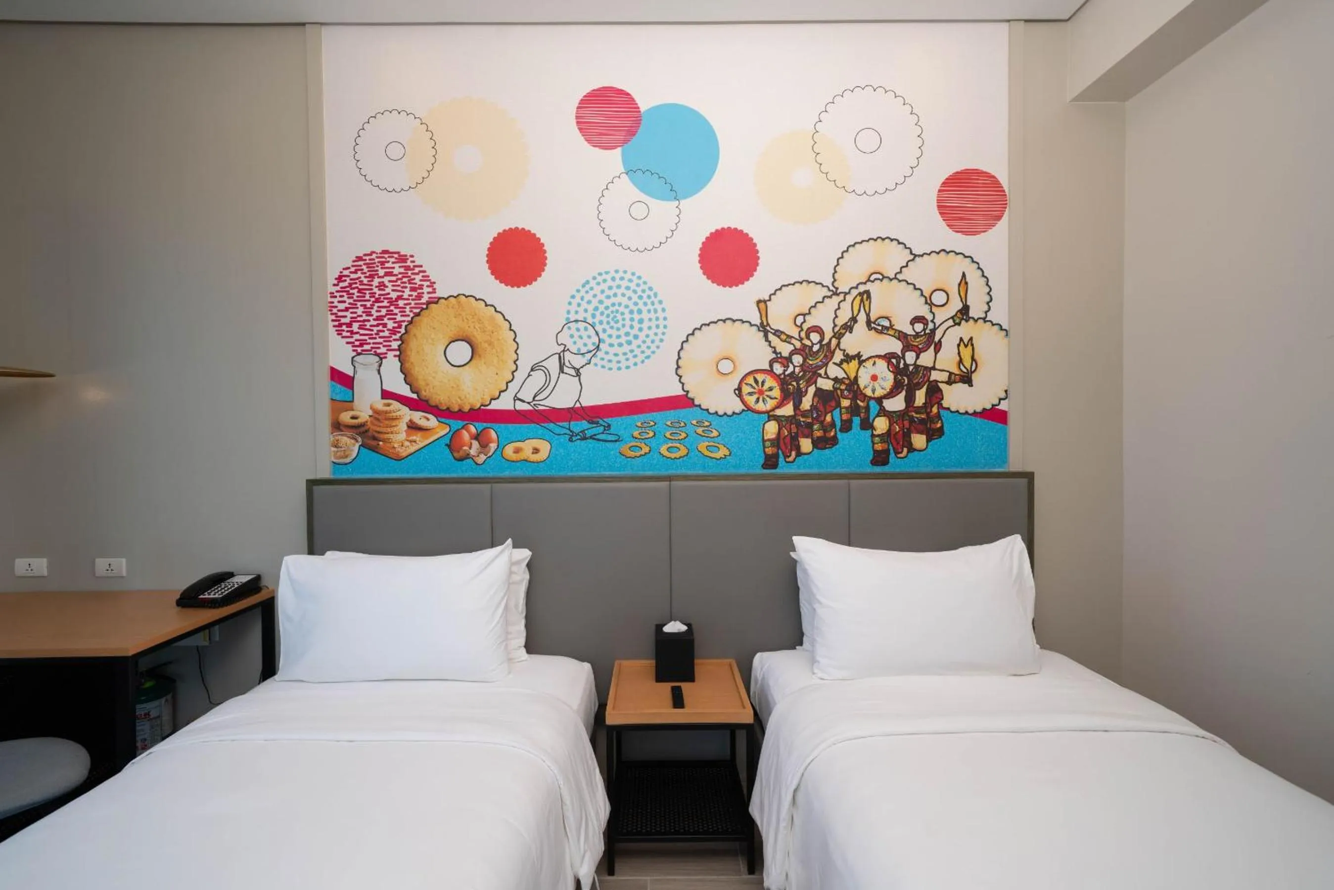 Bed in Mactan Island Stay Near Beach and Airport