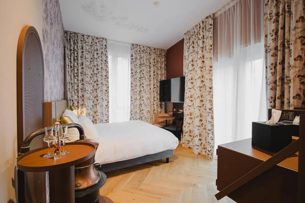 Deluxe Double Room with Balcony in Hota Hotel Porrentruy