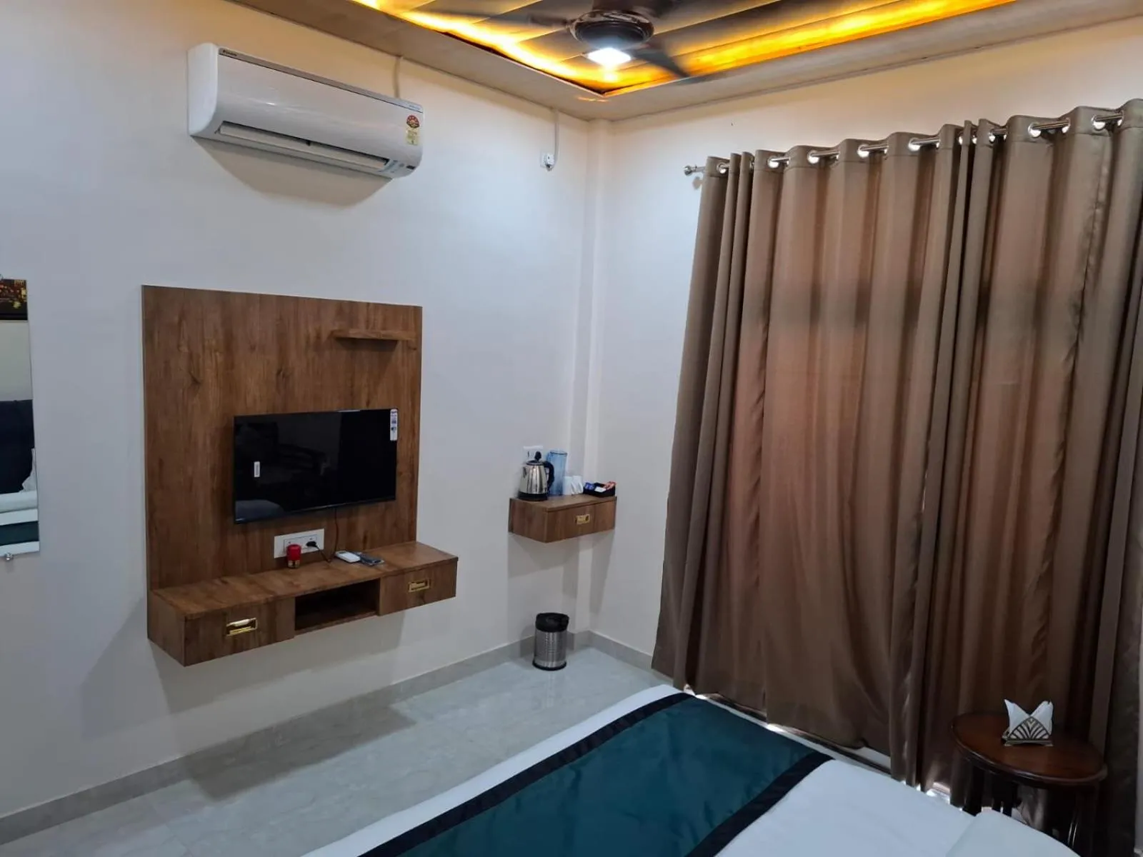 Hotel Baba Kinaram Kutir Varanasi
