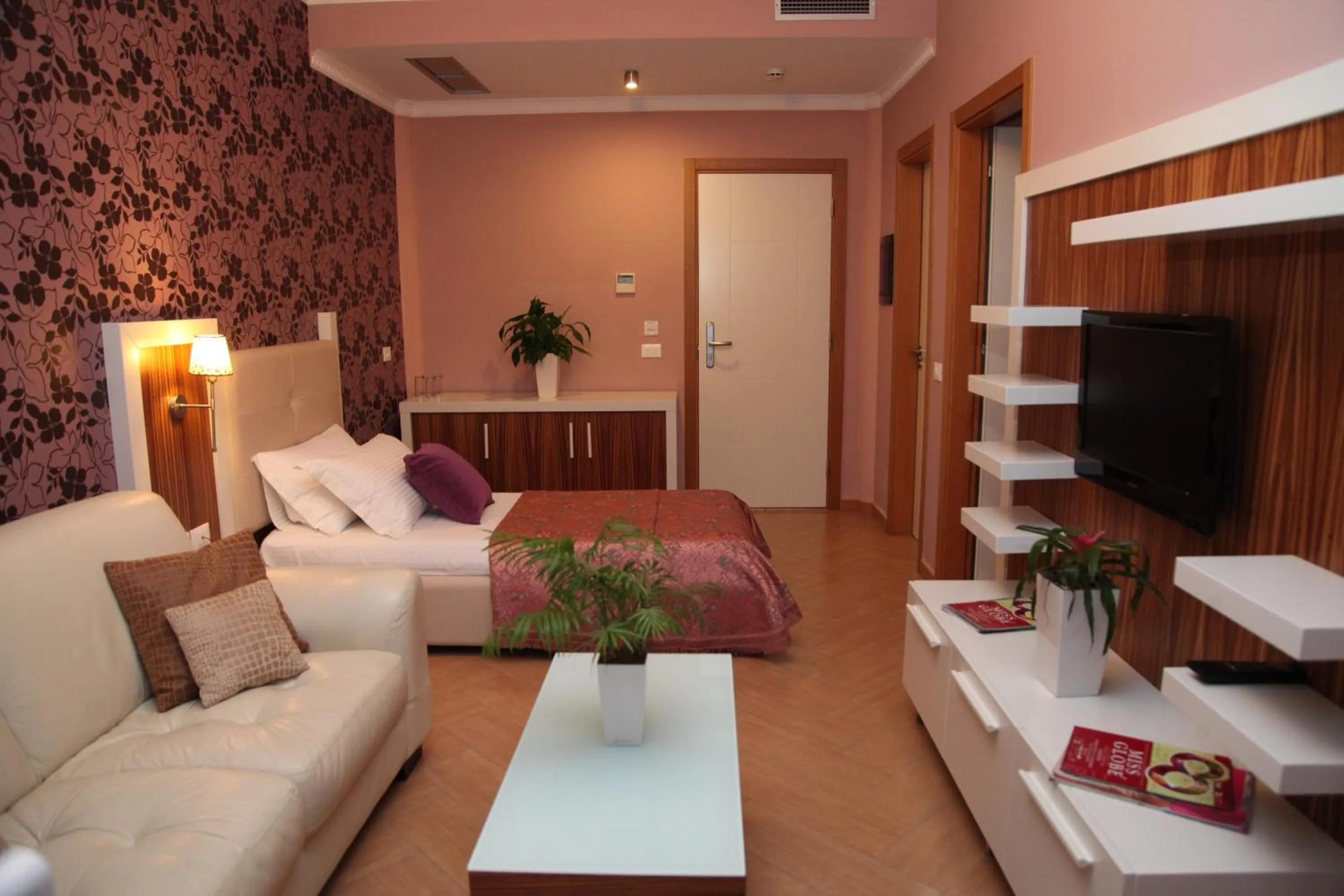 Photo of the whole room in Hotel Gold