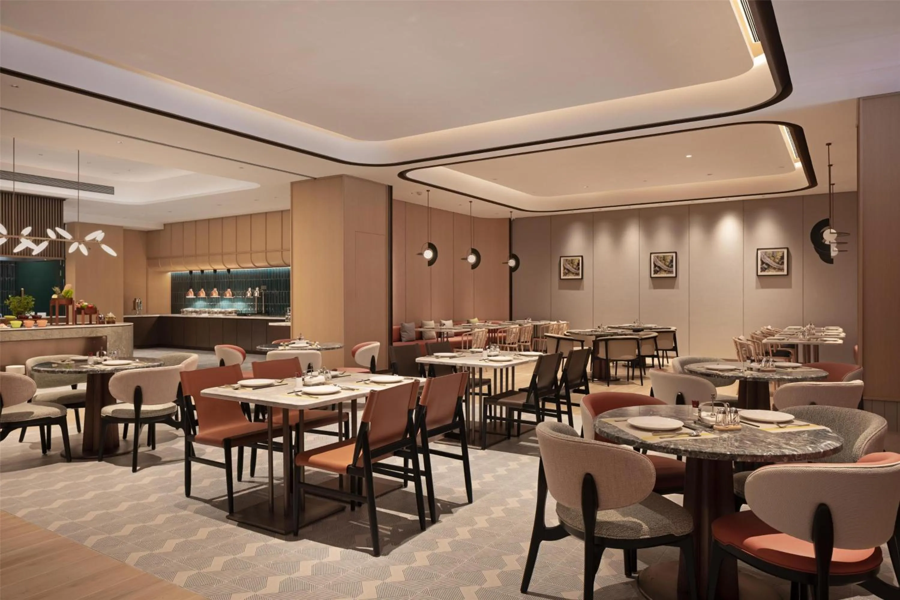 Restaurant/places to eat in Hilton Garden Inn Maoming Xinyi
