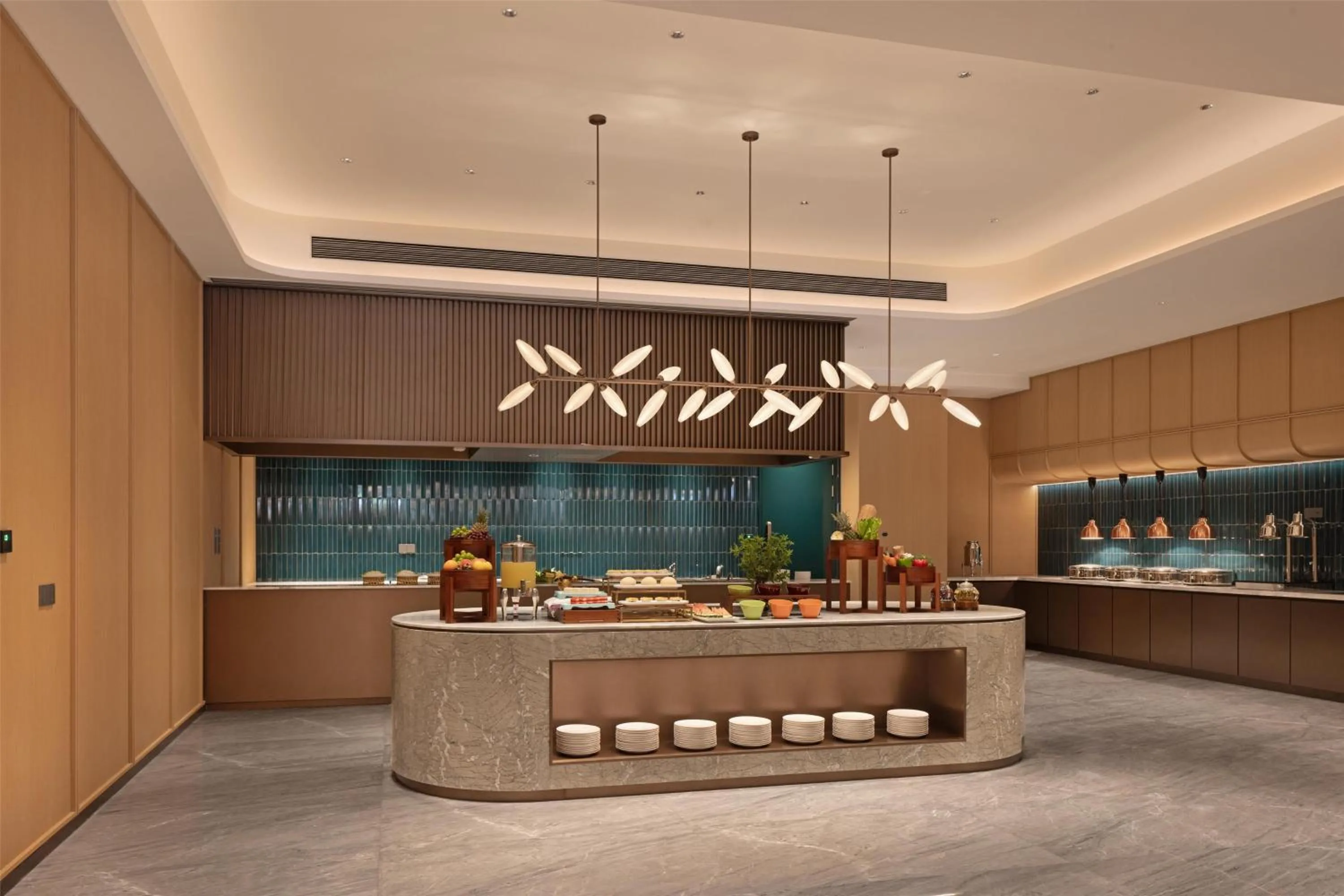 Restaurant/places to eat in Hilton Garden Inn Maoming Xinyi