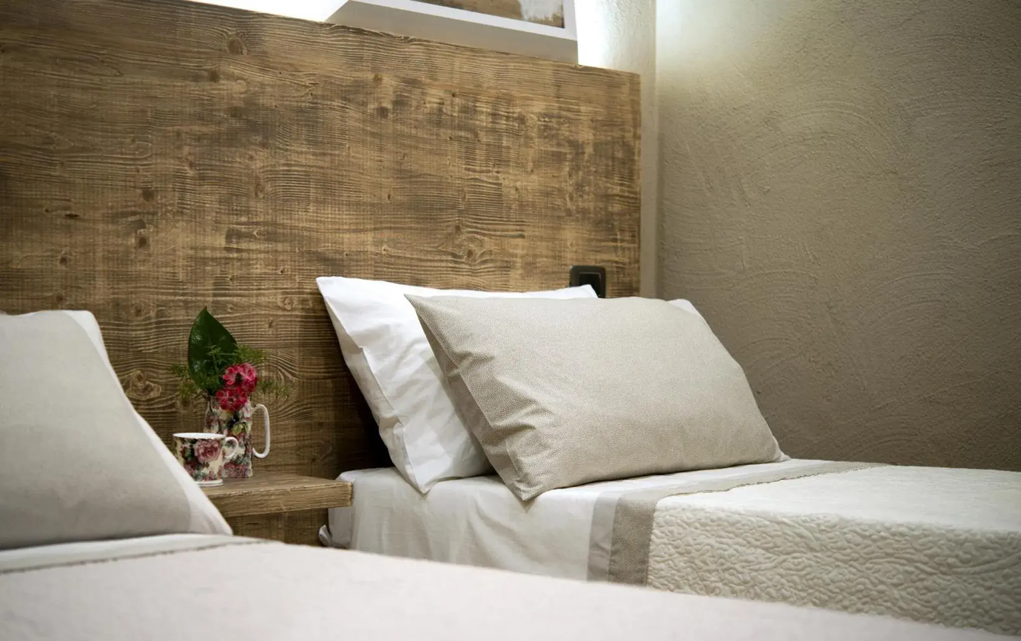 Double or Twin Room with Bathroom - single occupancy in Il Giardino di Ortensia B&B Double or Twin Room with Bathroom - single occupancy in Il Giardino di Ortensia B&B