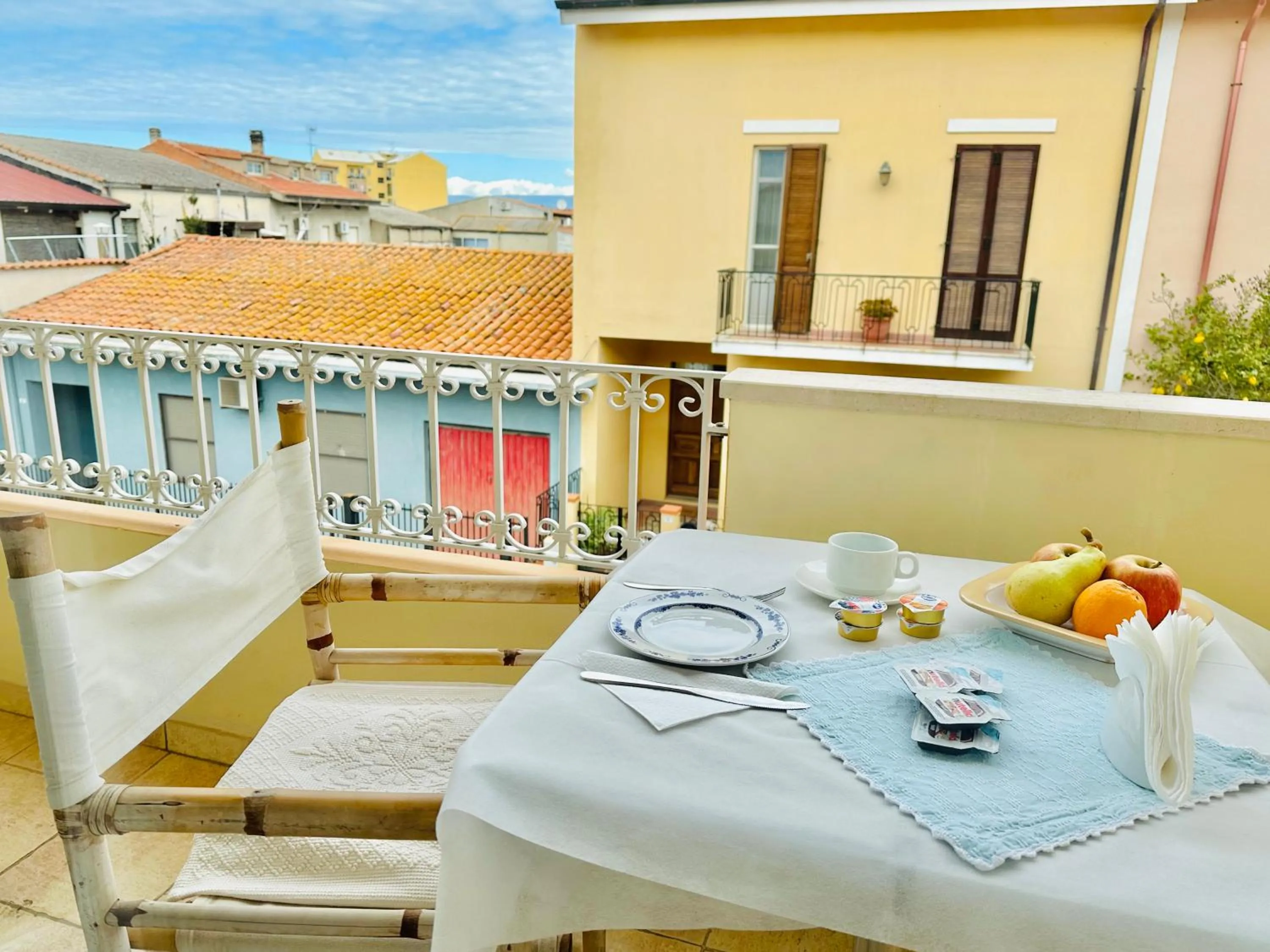 Quiet street view in B&B Tre - Rooms & Relax