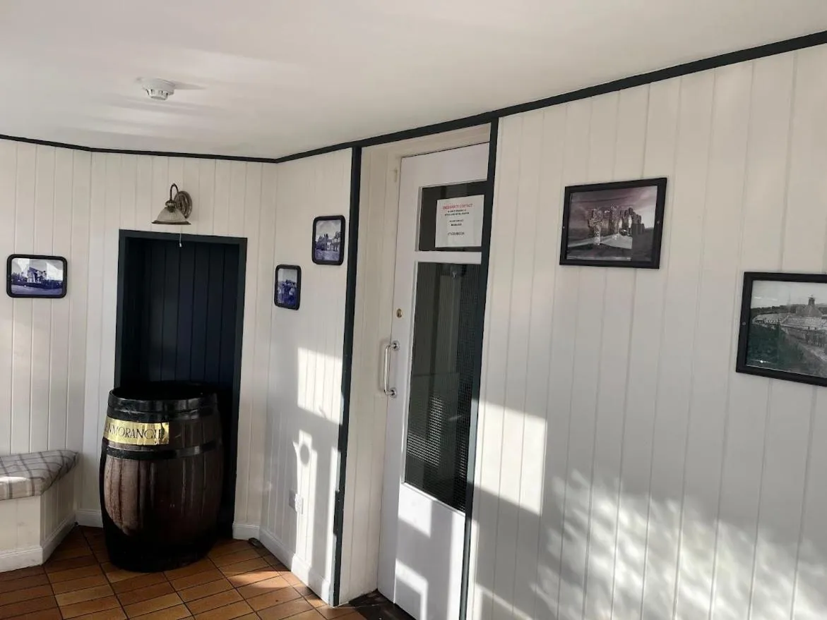 Lobby or reception in Novar Arms Hotel