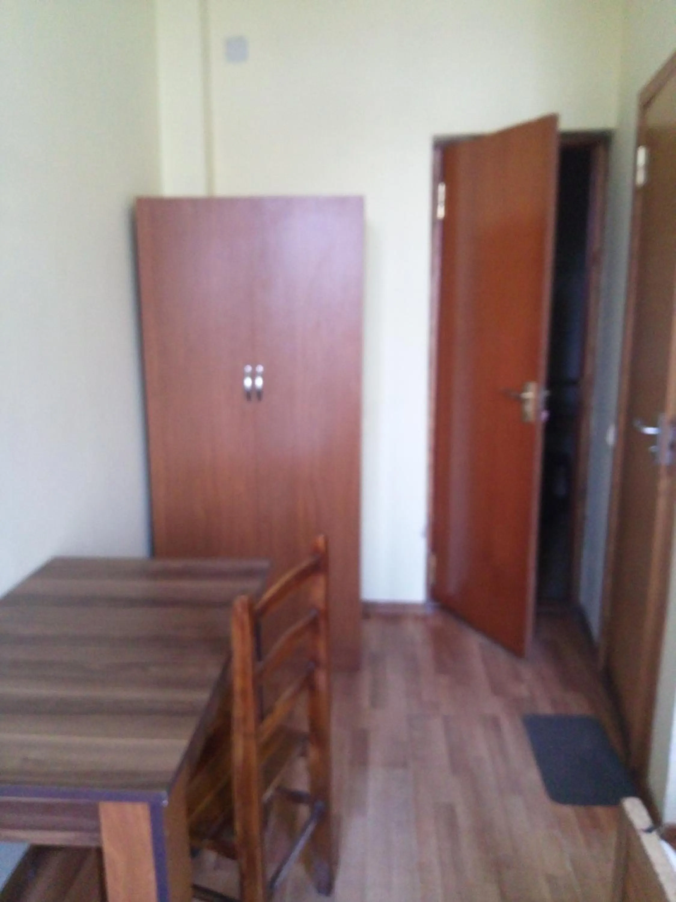 wardrobe in George Dom