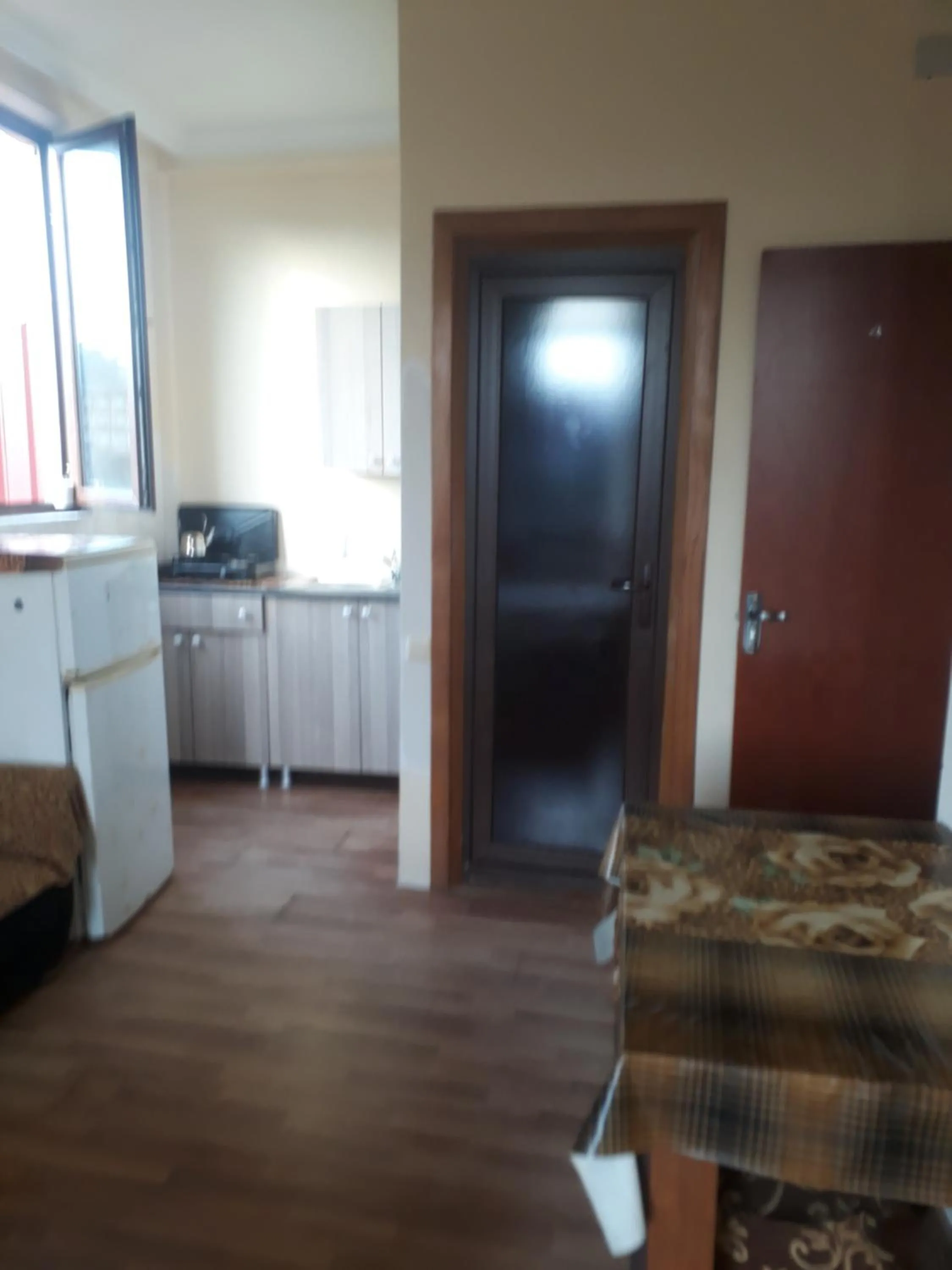 Kitchen or kitchenette in George Dom
