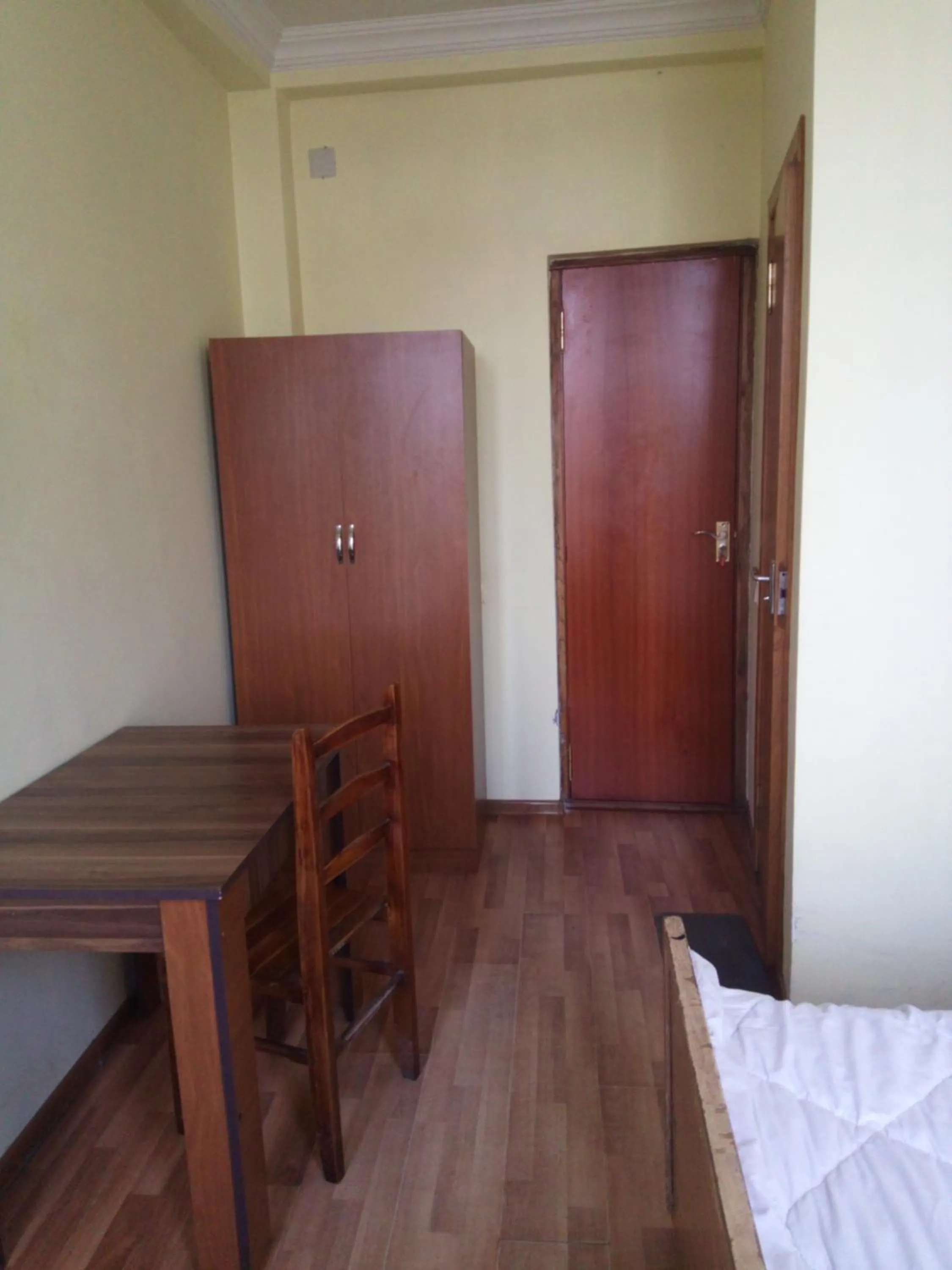 Living room, Bed in George Dom